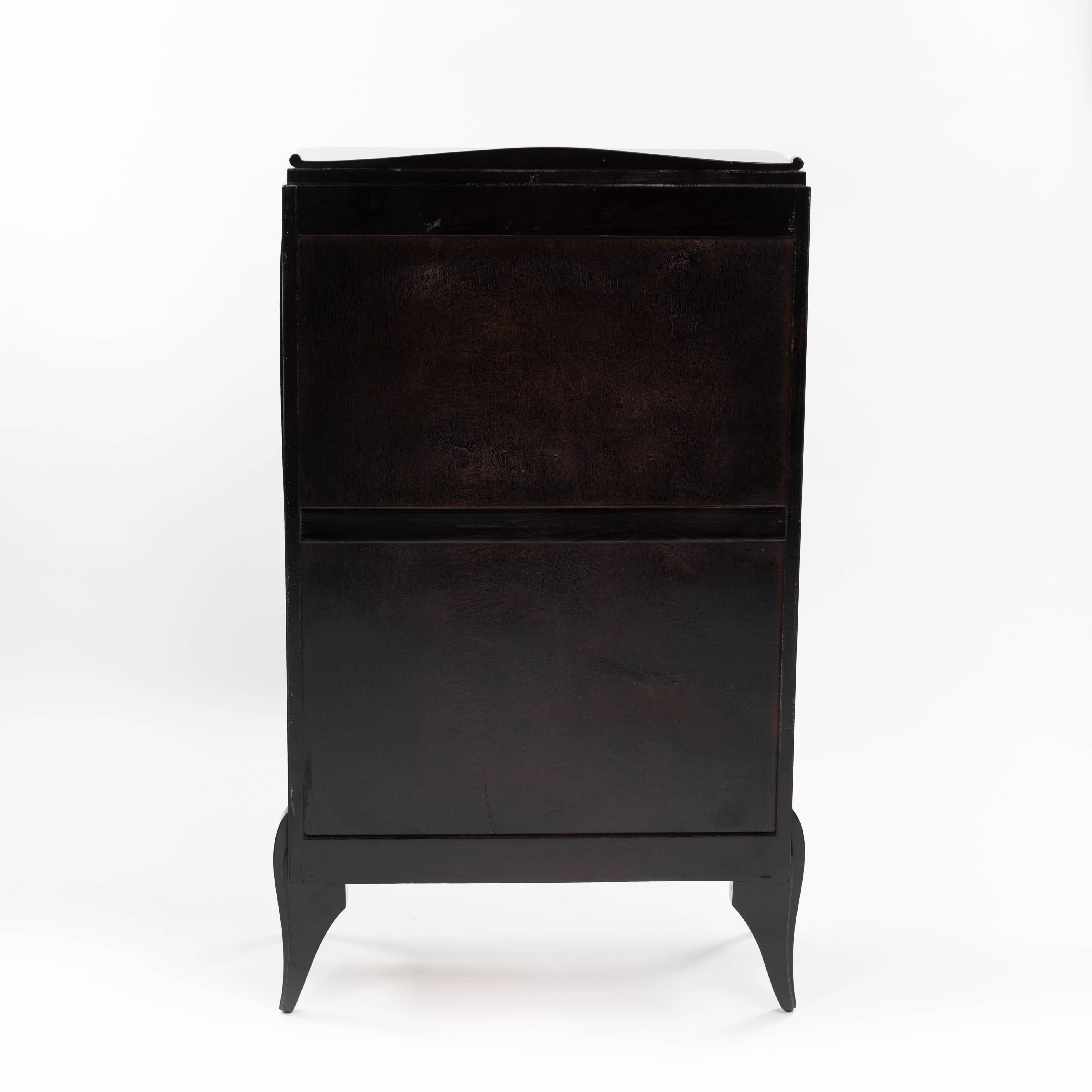 Galvanisé Secretaire Art Déco français Laque noire brillante Raccords plaqués nickel 1925 en vente