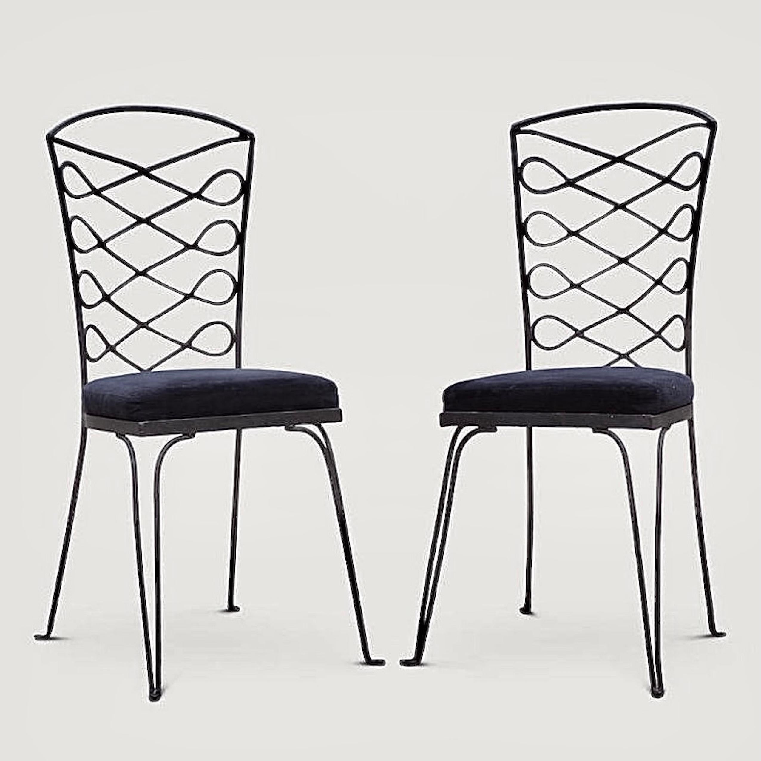 Uno splendido set di sei sedie da pranzo francesi Art Déco in ferro battuto attribuite a Rene Prou, circa 1940.