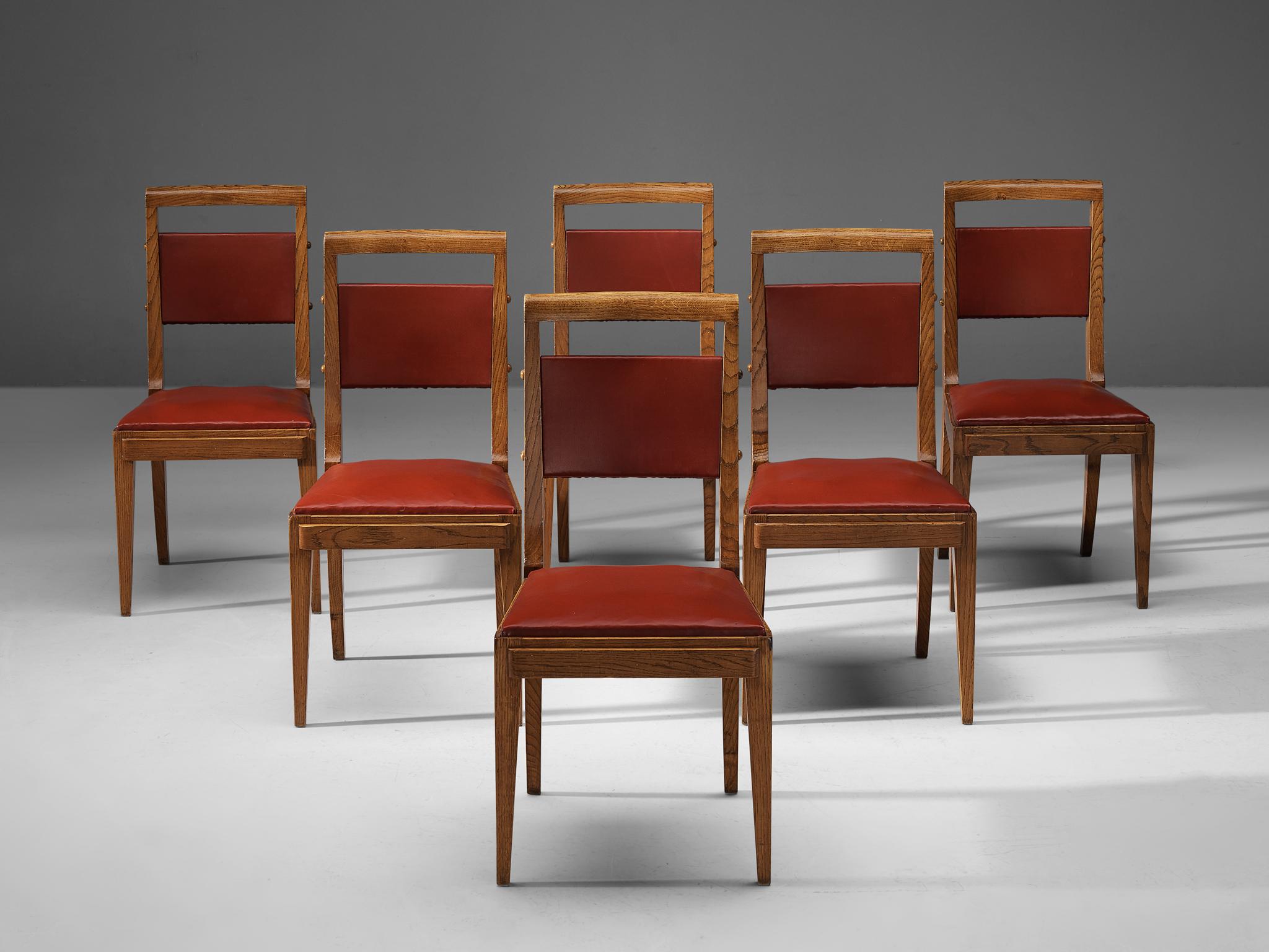 French Art Deco Set of Six Dining Chairs in Oak and Red Upholstery  In Good Condition For Sale In Waalwijk, NL