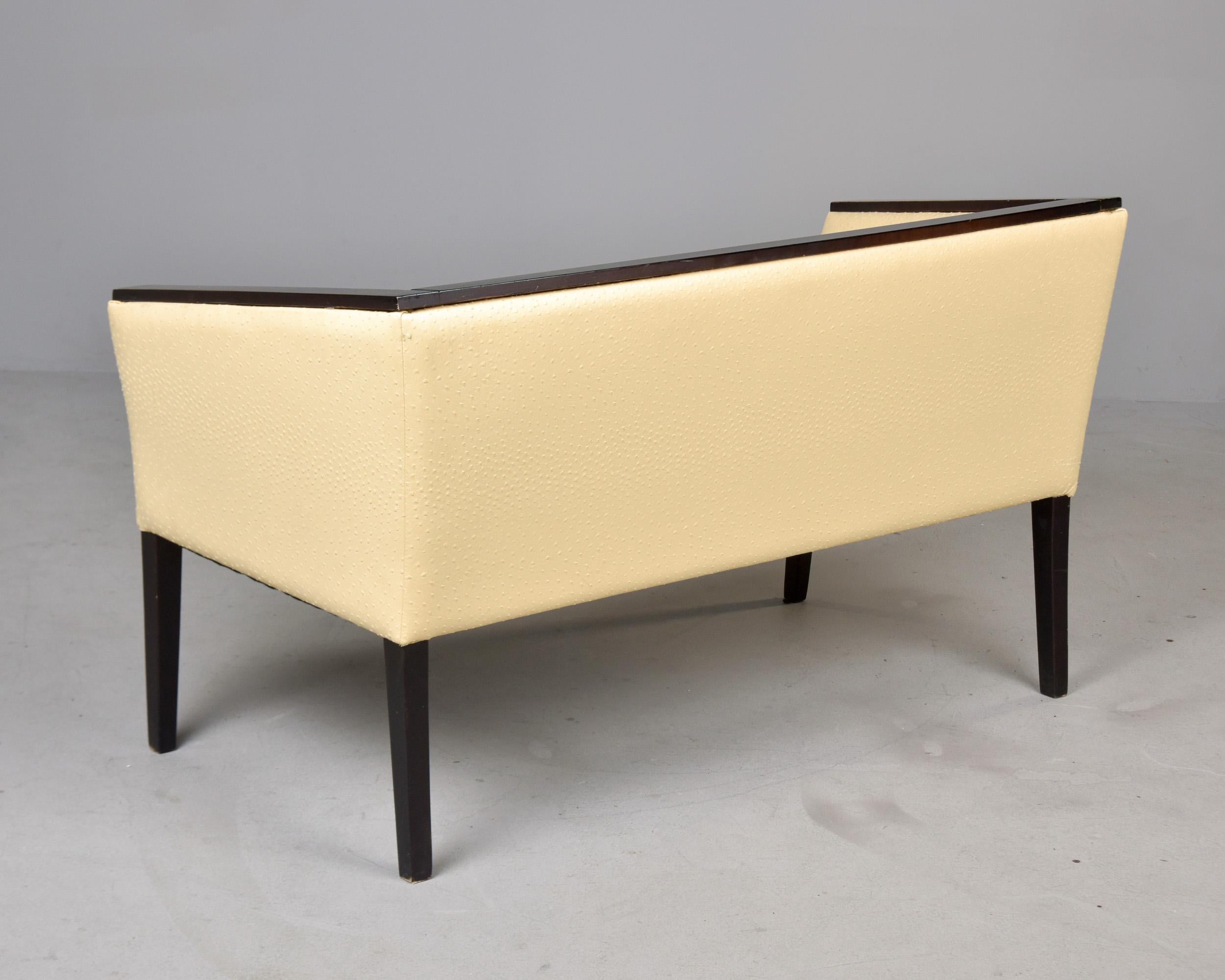 French Art Deco Settee with Leather Upholstery and Black Frame For Sale 1