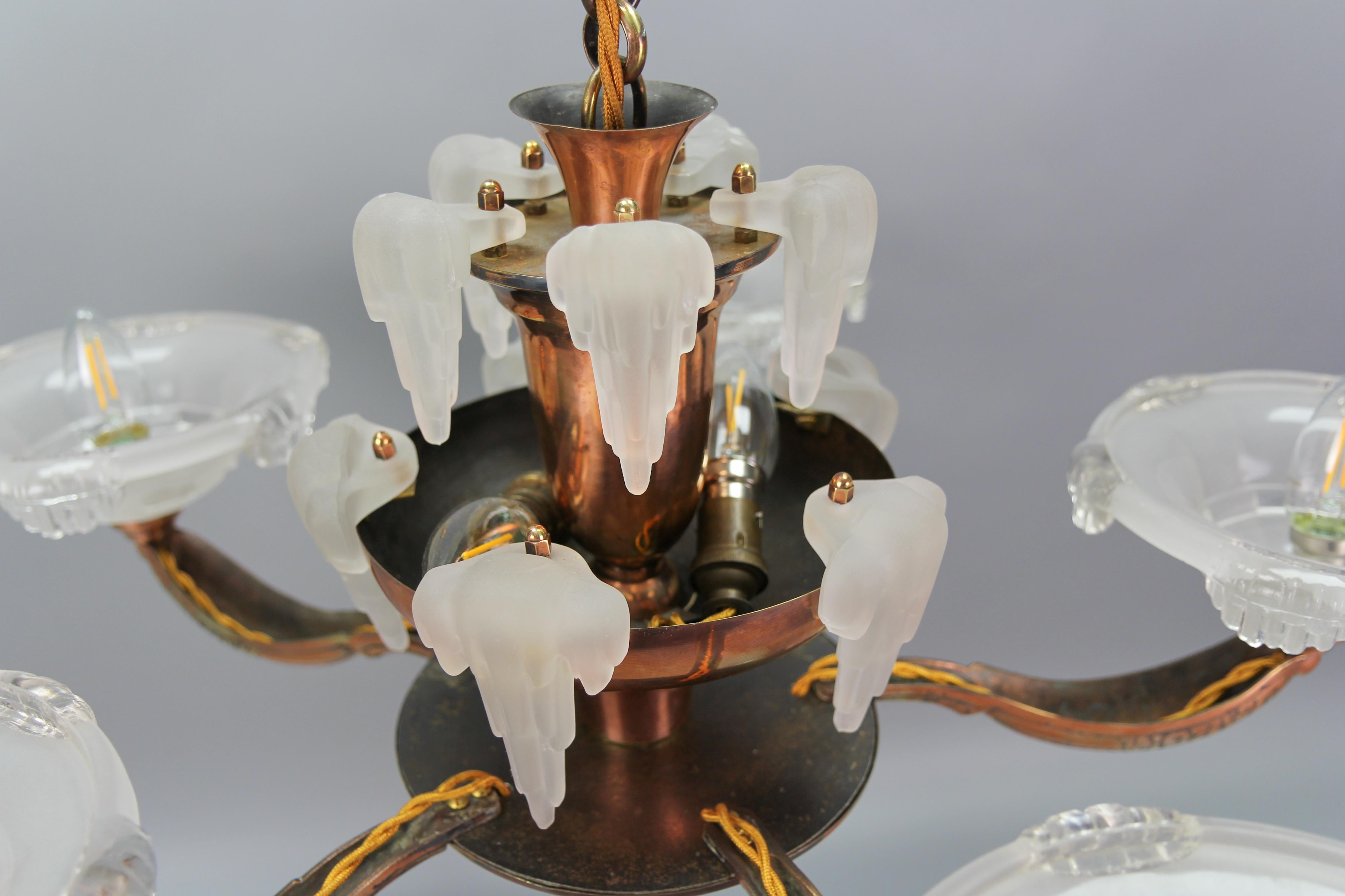 French Art Deco 7-Light Frosted Glass, Brass and Copper Chandelier, 1930s For Sale 5
