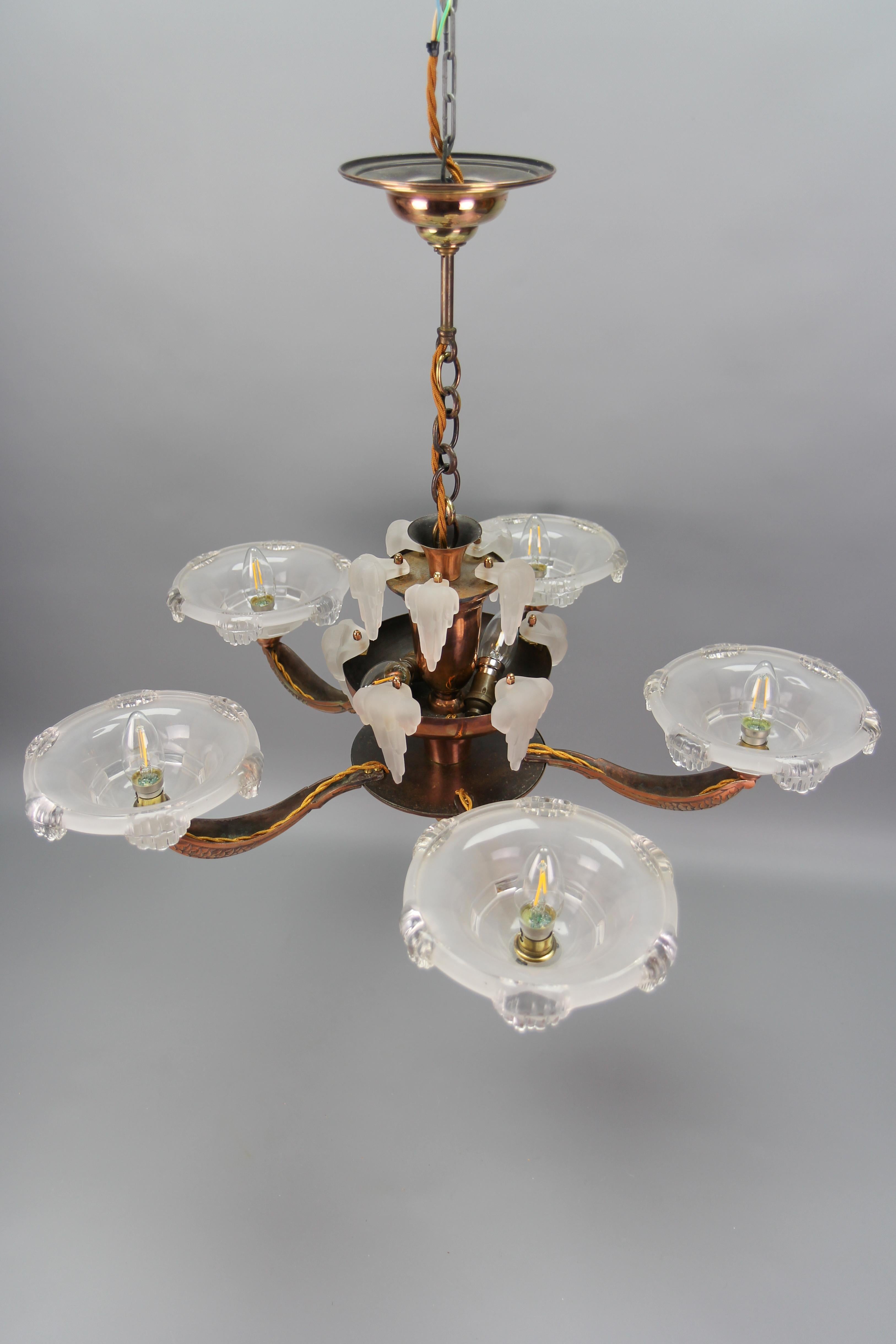 French Art Deco 7-Light Frosted Glass, Brass and Copper Chandelier, 1930s For Sale 8