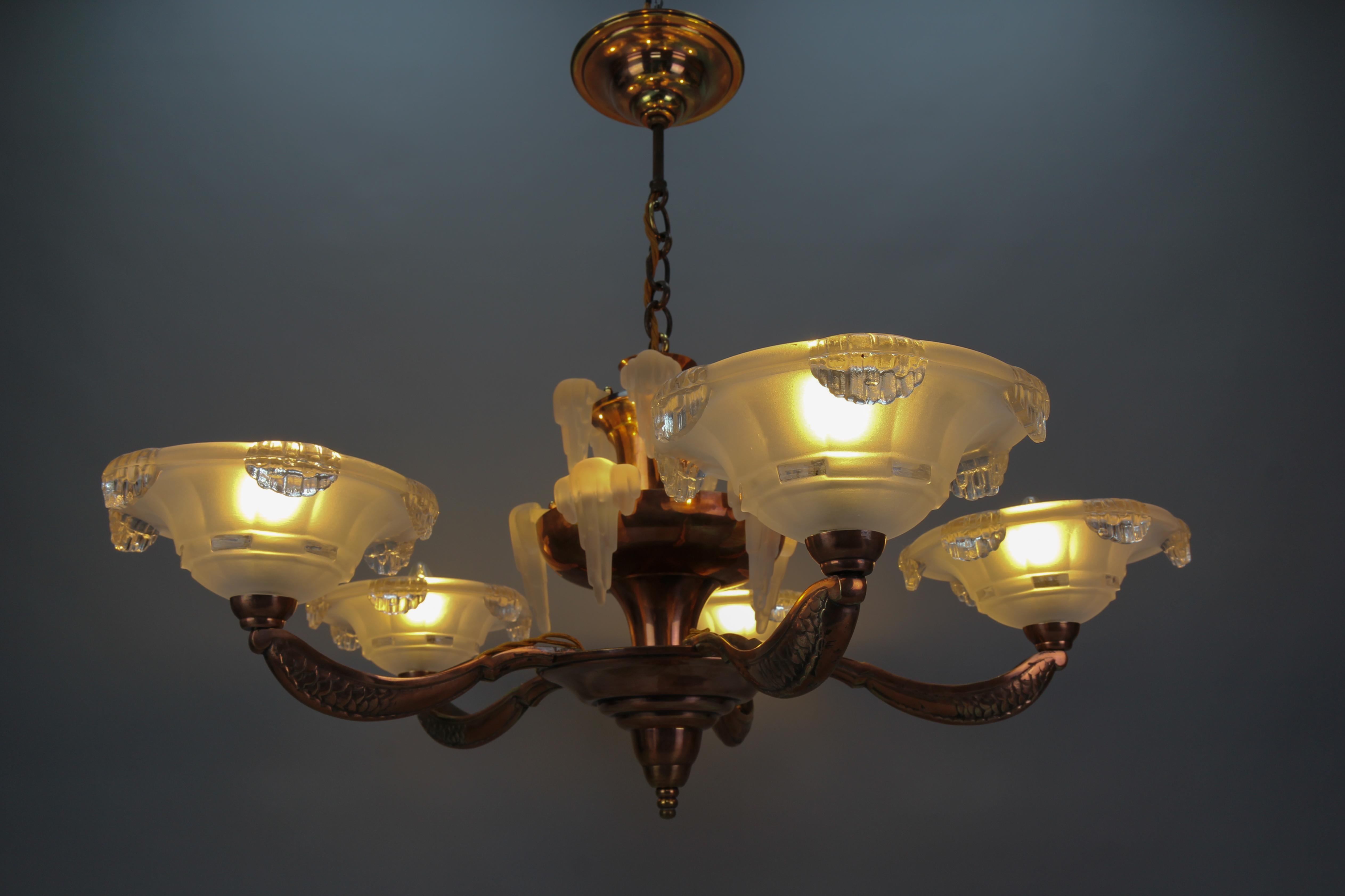 Mid-20th Century French Art Deco 7-Light Frosted Glass, Brass and Copper Chandelier, 1930s For Sale