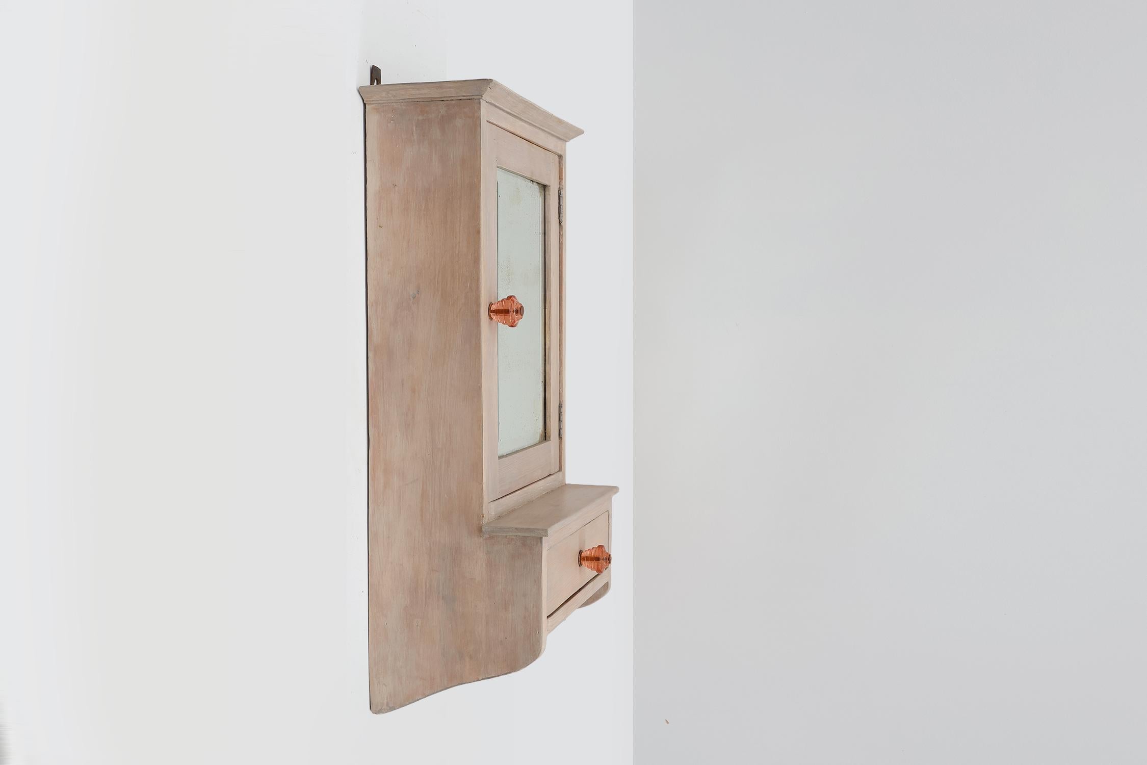 Gabinete de afeitado o botiquín Art Decó francés en madera con espejo, años 20 en venta 5