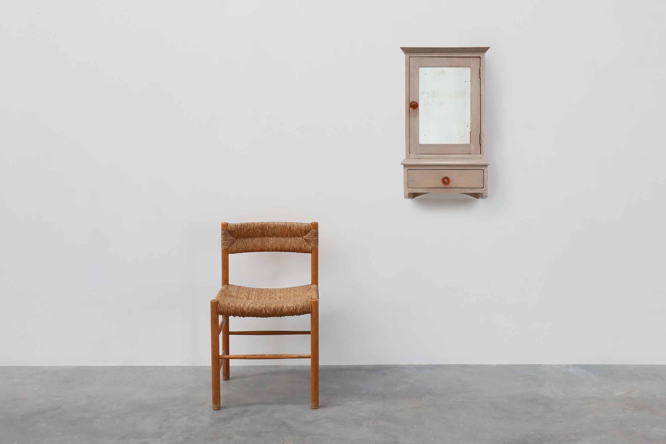 Gabinete de afeitado o botiquín Art Decó francés en madera con espejo, años 20 en Bueno estado para la venta en Meulebeke, BE