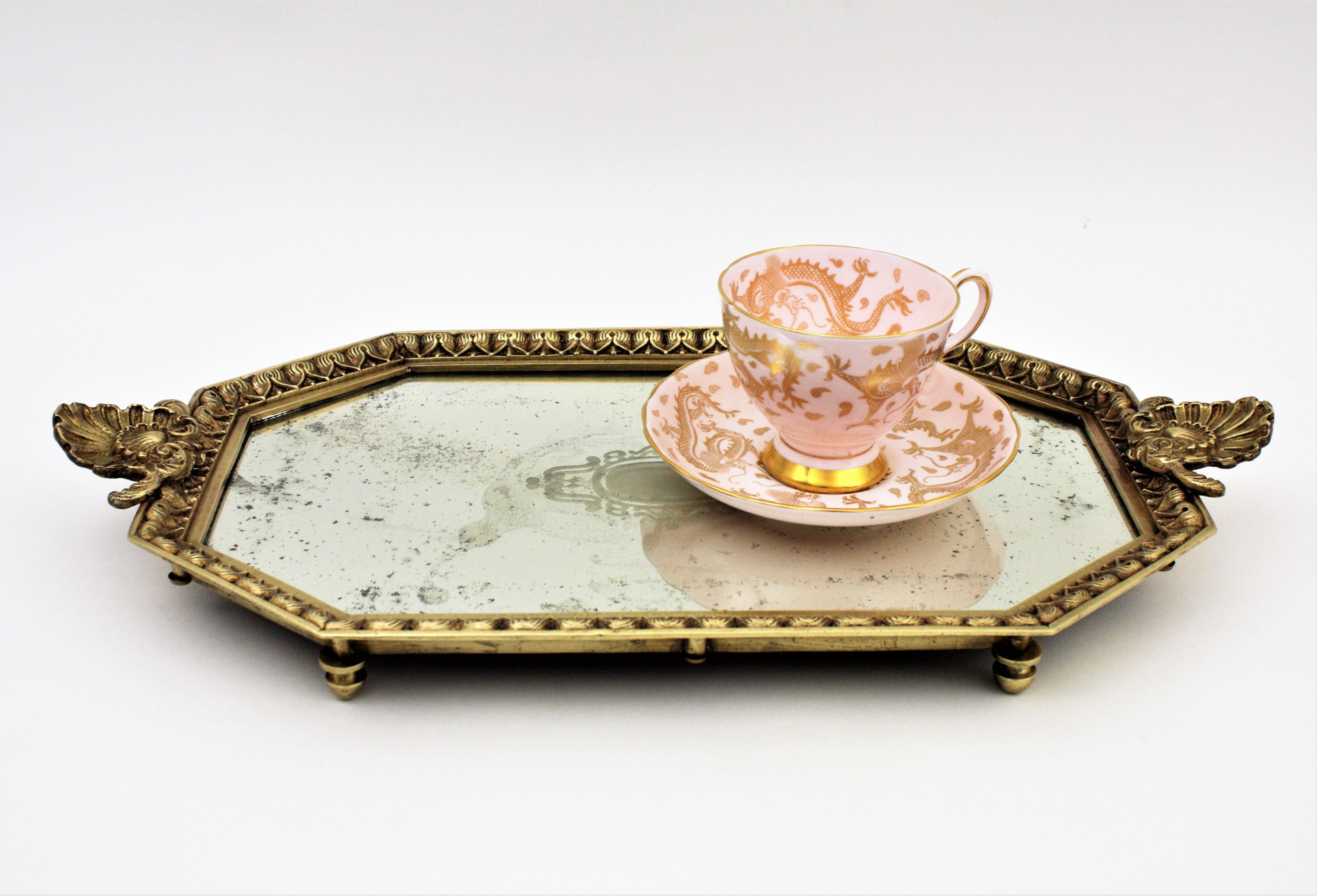 French Art Deco Tray with Shell Motif, Bronze and Etched Mirror  2