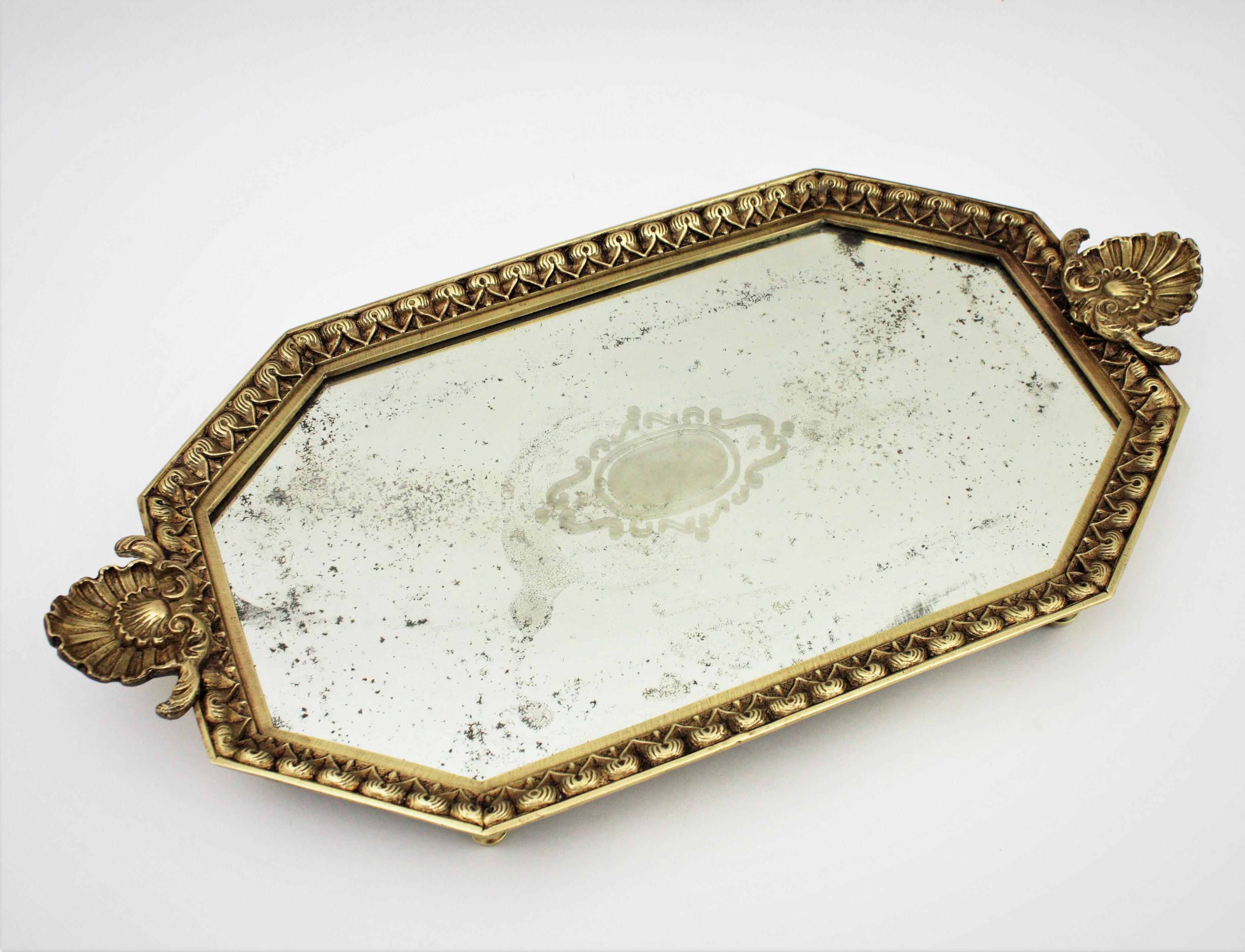 French Art Deco Tray with Shell Motif, Bronze and Etched Mirror  3
