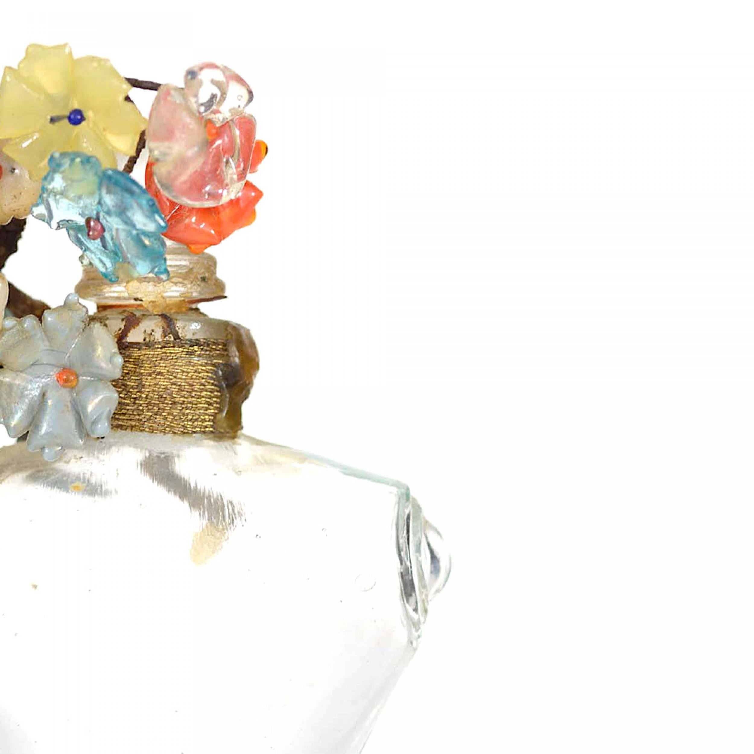 French Art Deco Shocking by Schiaparelli Perfume Bottle In condizioni buone in vendita a Queens, NY