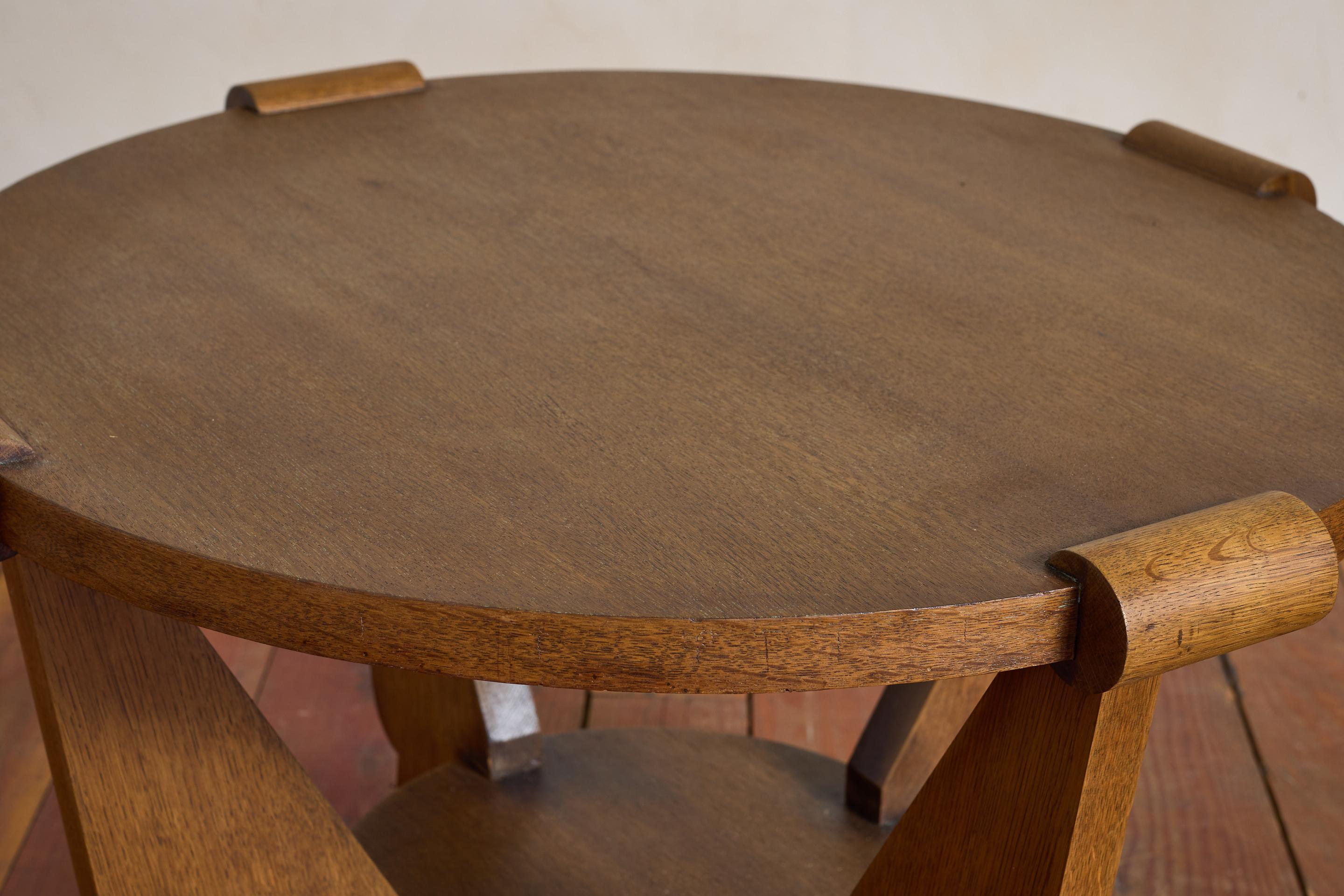 French Art Déco Side Table For Sale 1