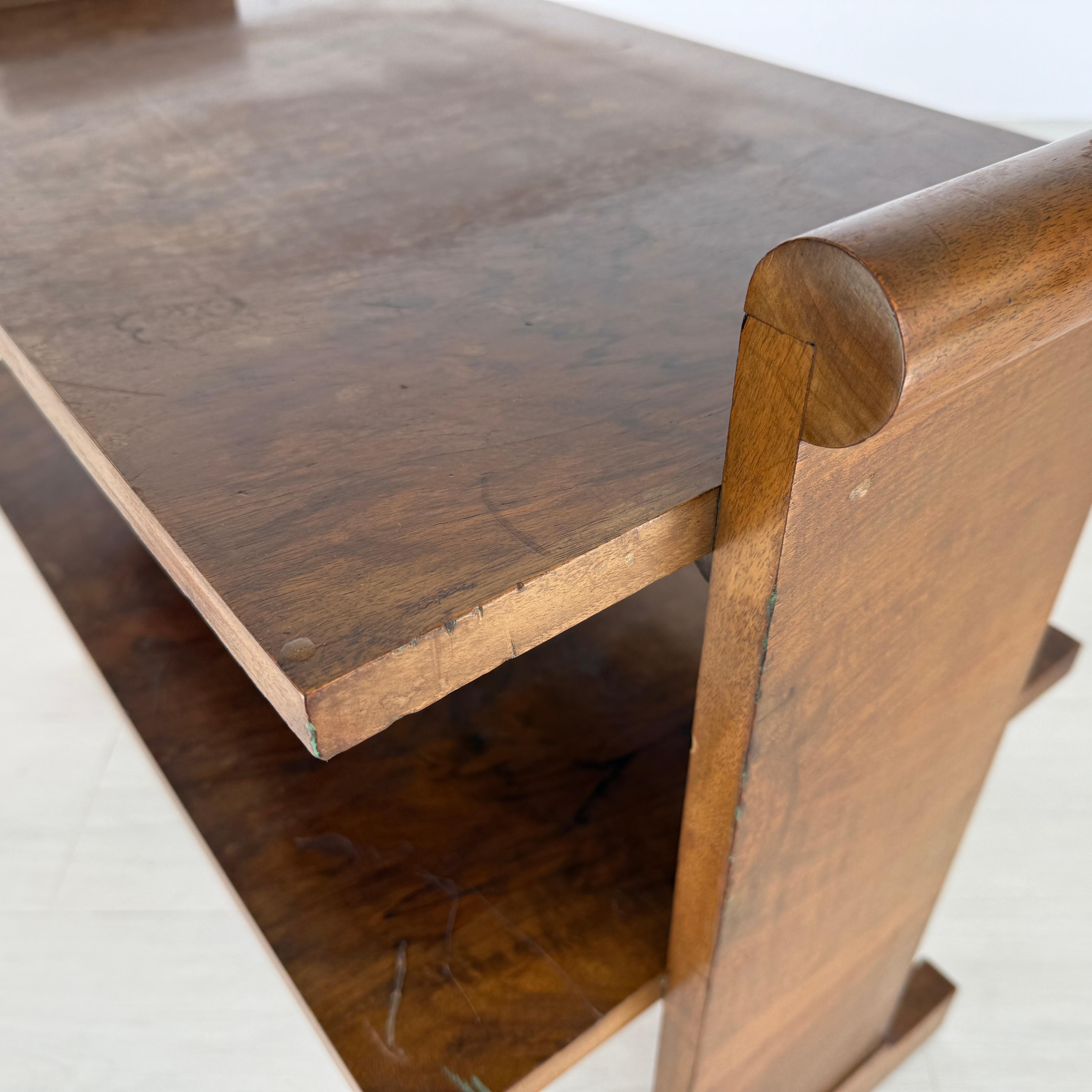 Legno Tavolino Art Deco francese in vendita
