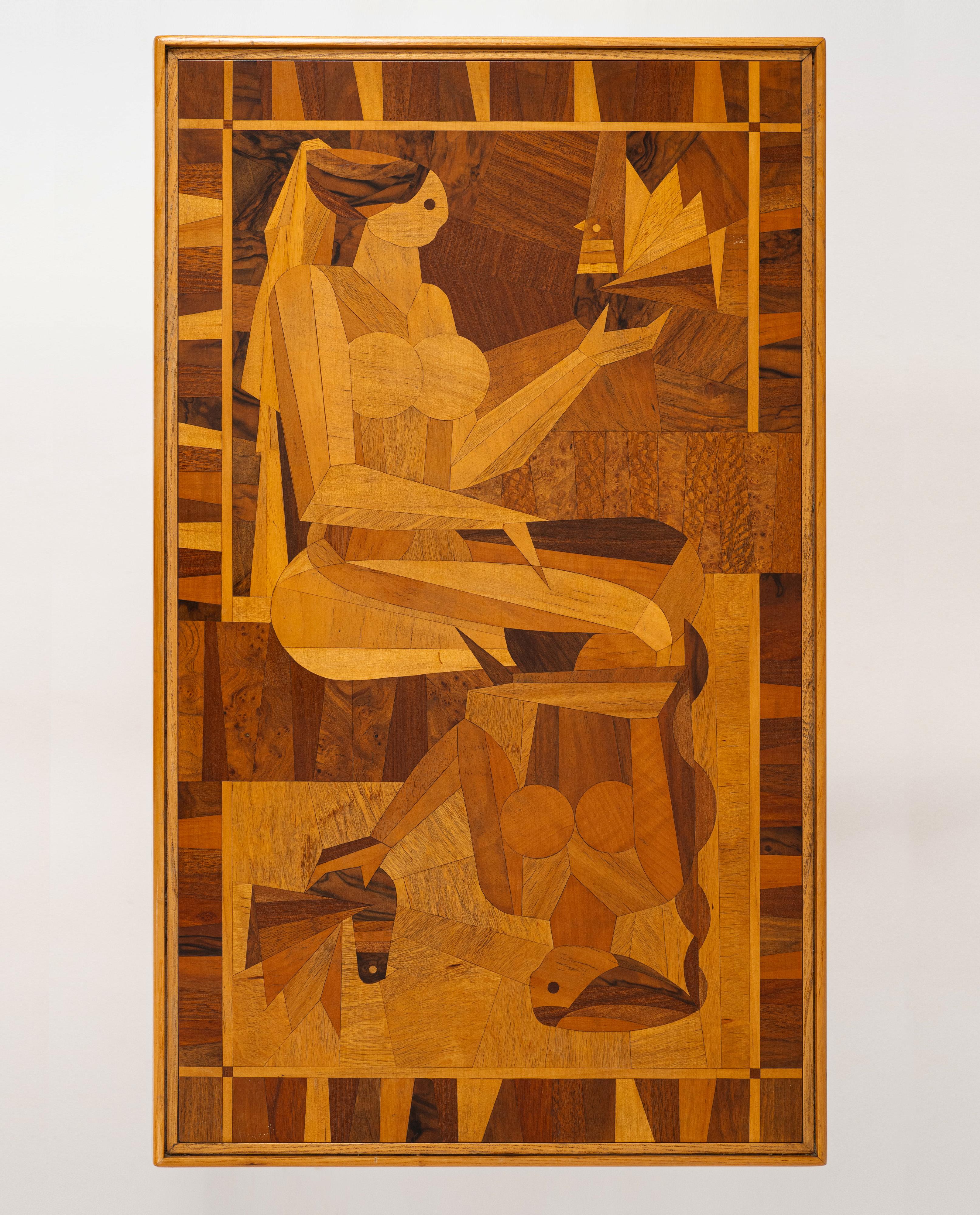 Tavolino Art Deco francese con intarsio cubista di due donne, anni '30-'40 in vendita 4