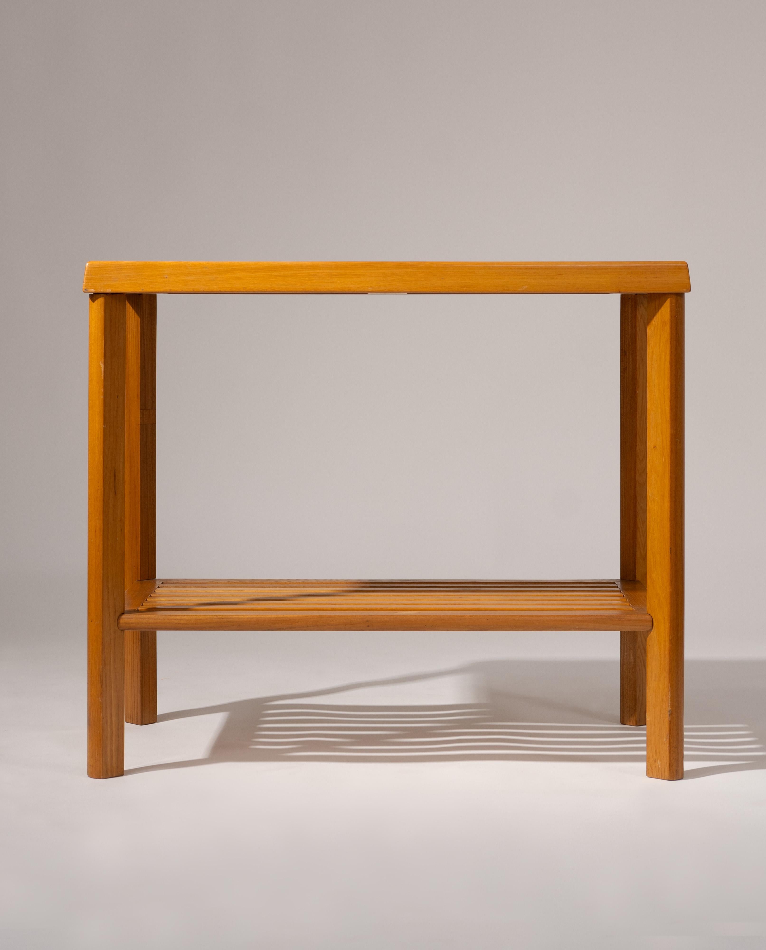 Table d'appoint Art déco française avec marqueterie cubiste de deux femmes, années 1930-1940 Bon état - En vente à Kampen, NL