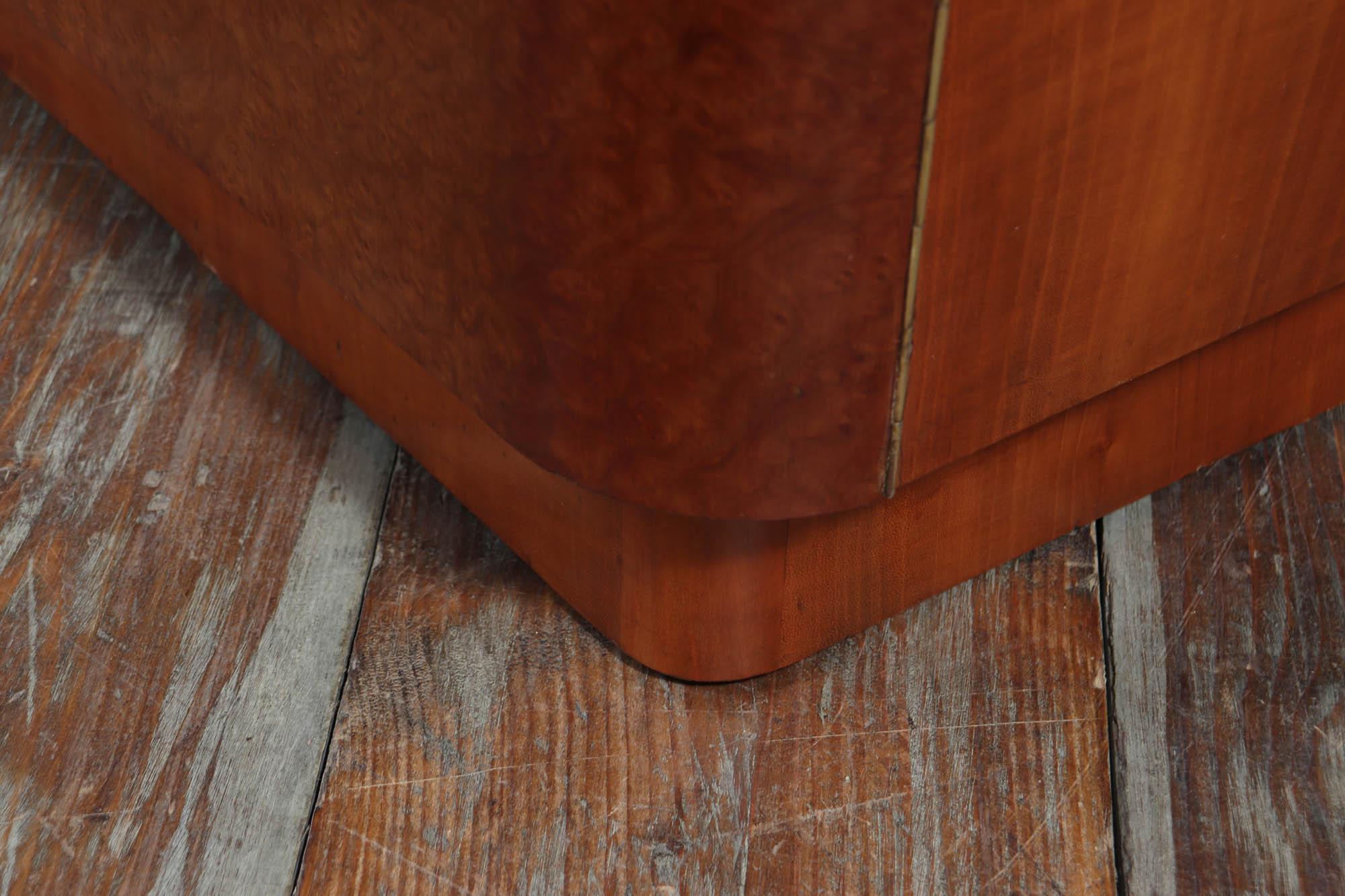French Art Deco Sideboard in Burr Maple and Cherry, 1930s For Sale 12