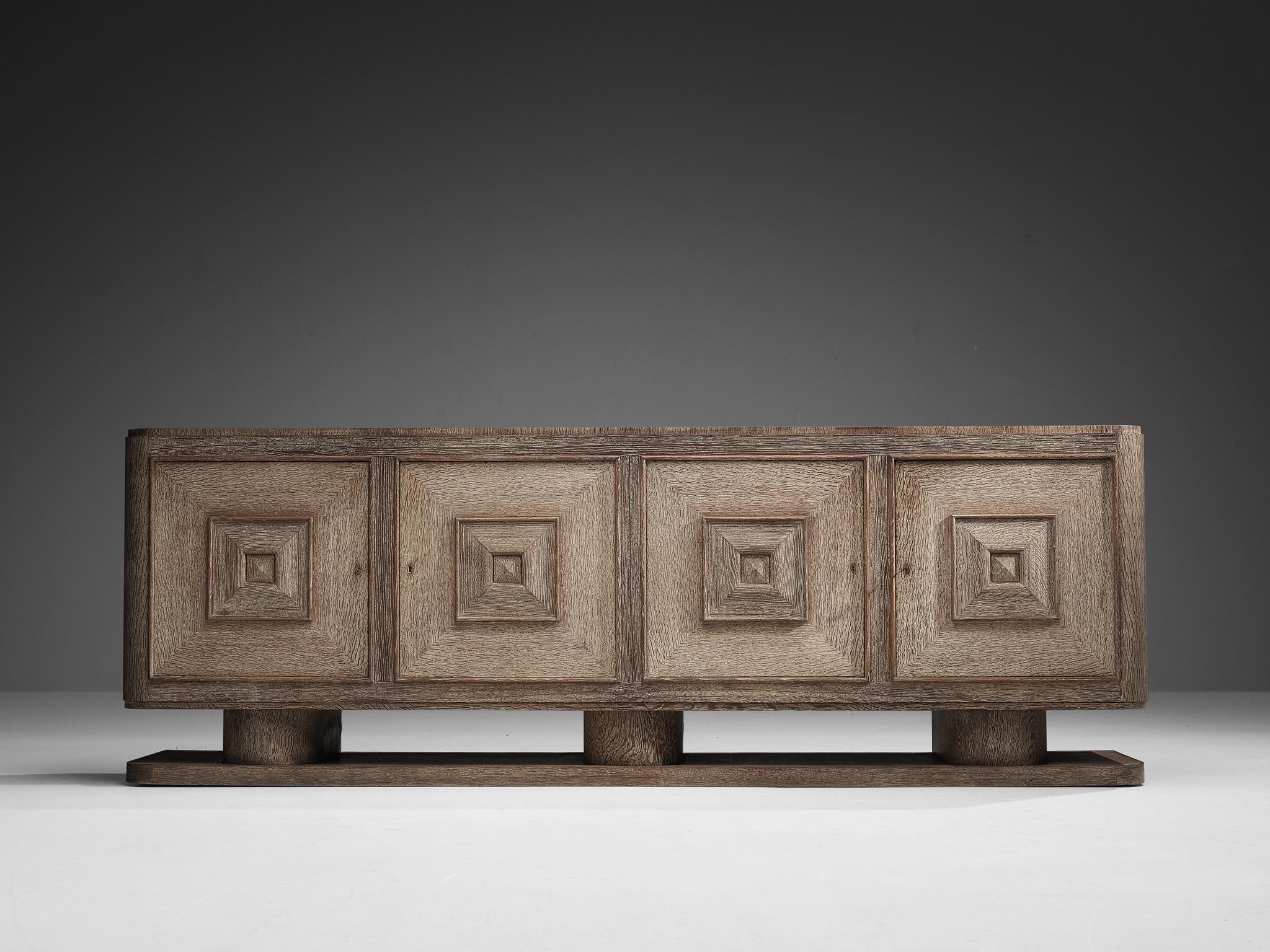 Mid-20th Century French Art Deco Sideboard in Cerused Oak