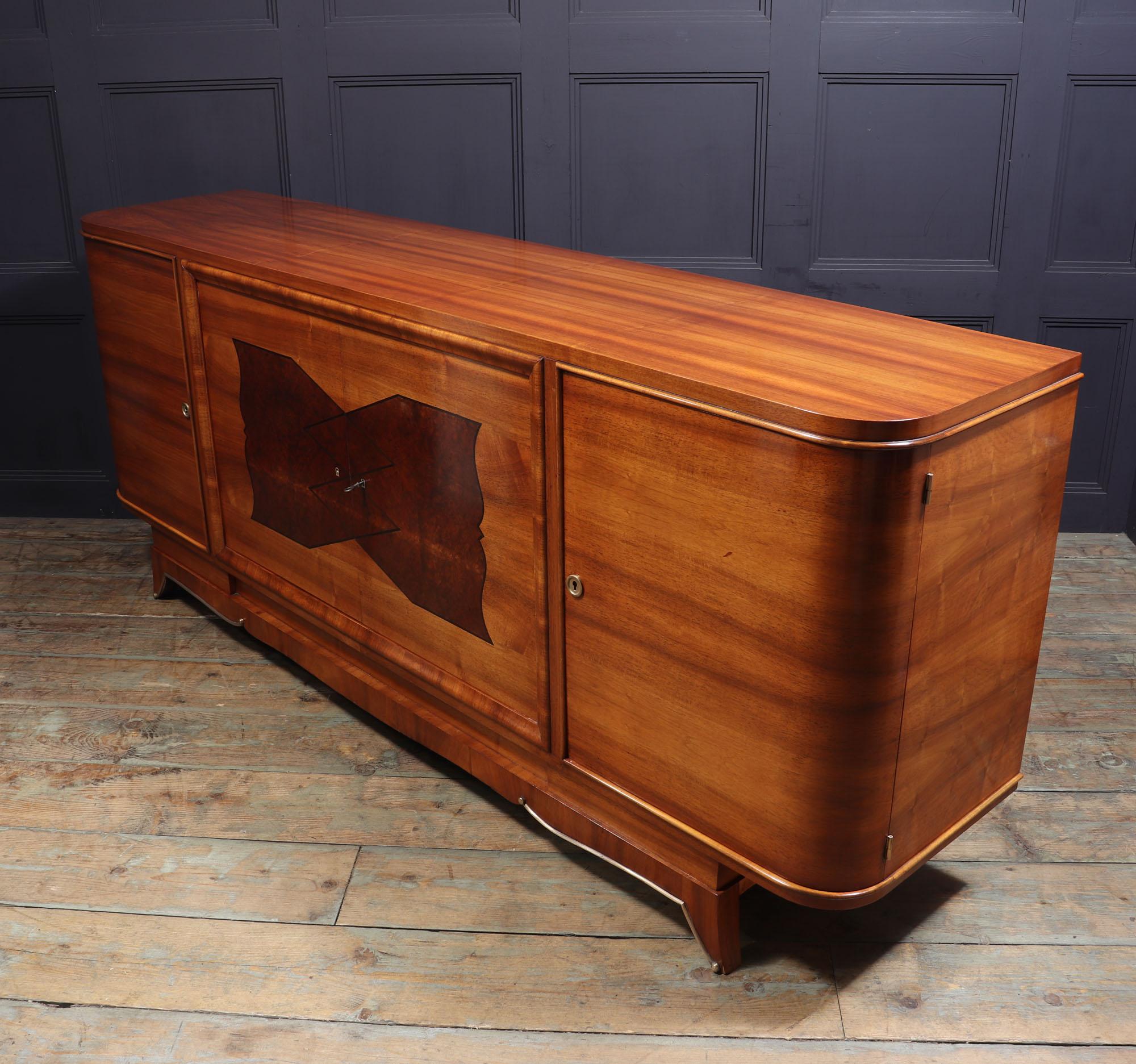 French, Art Deco Sideboard in Walnut For Sale 7