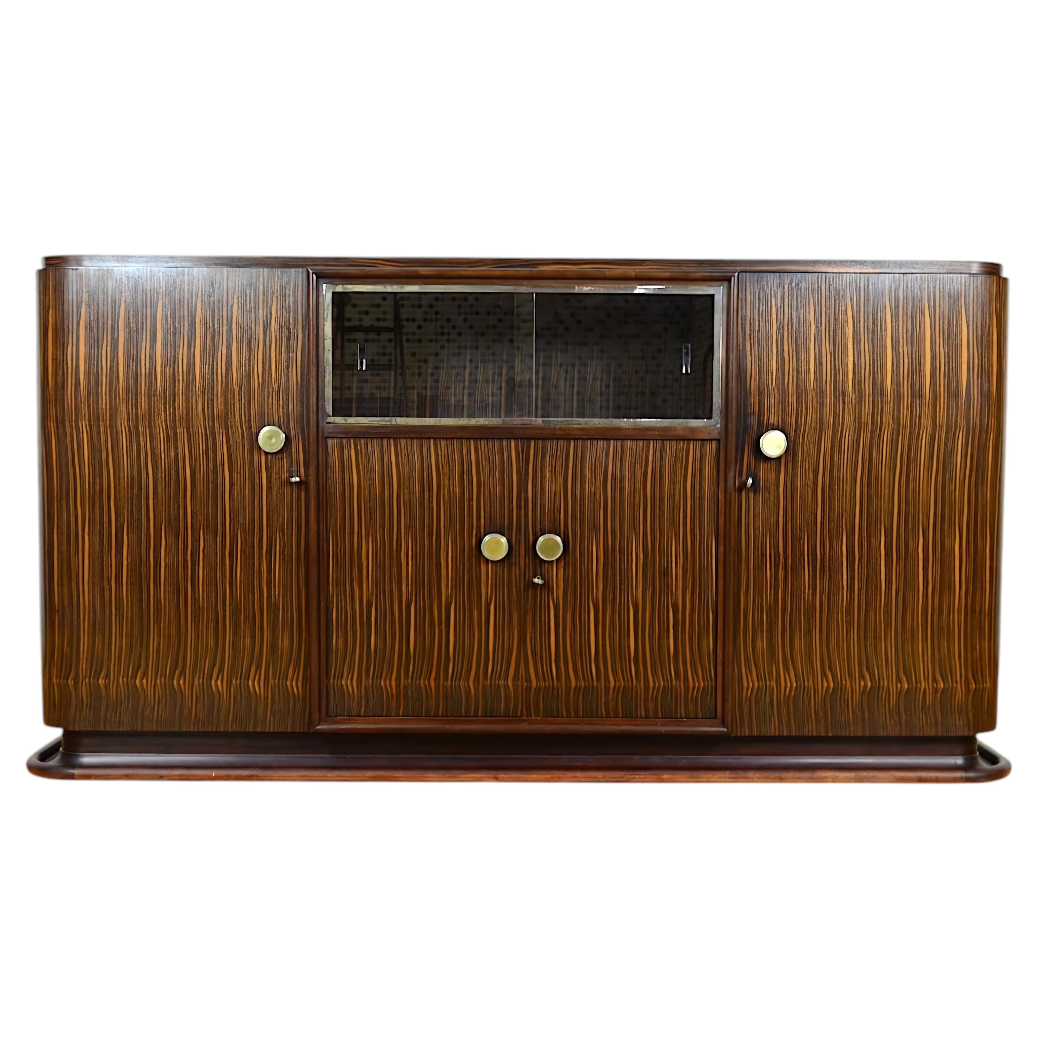 Aparador Art Déco francés, de ébano de Macasar y latón, década de 1930 en venta