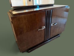 Credenza Art Déco francese, in mogano con maniglie cromate, anni '30