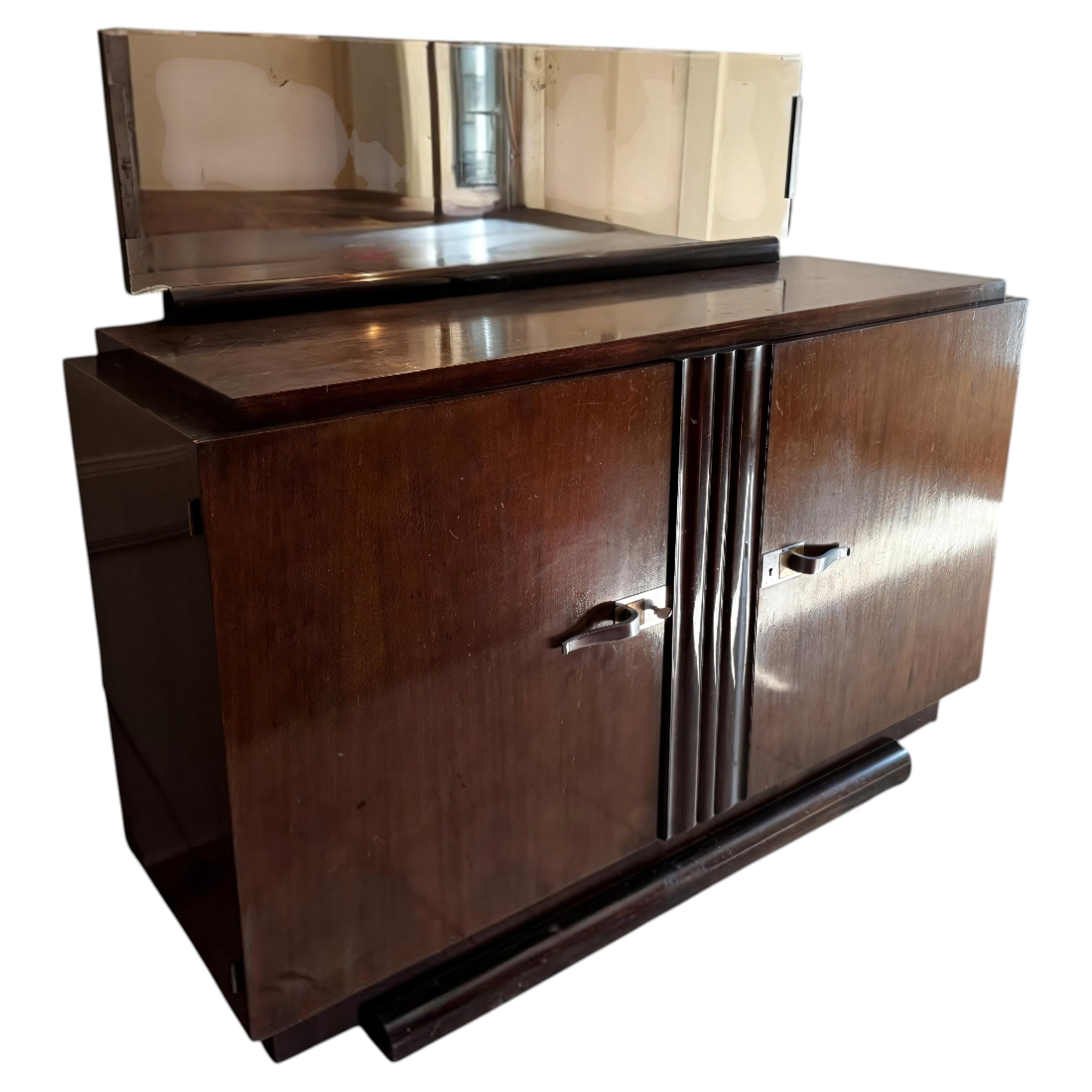 Buffet Art déco français, en acajou avec poignées chromées, années 1930