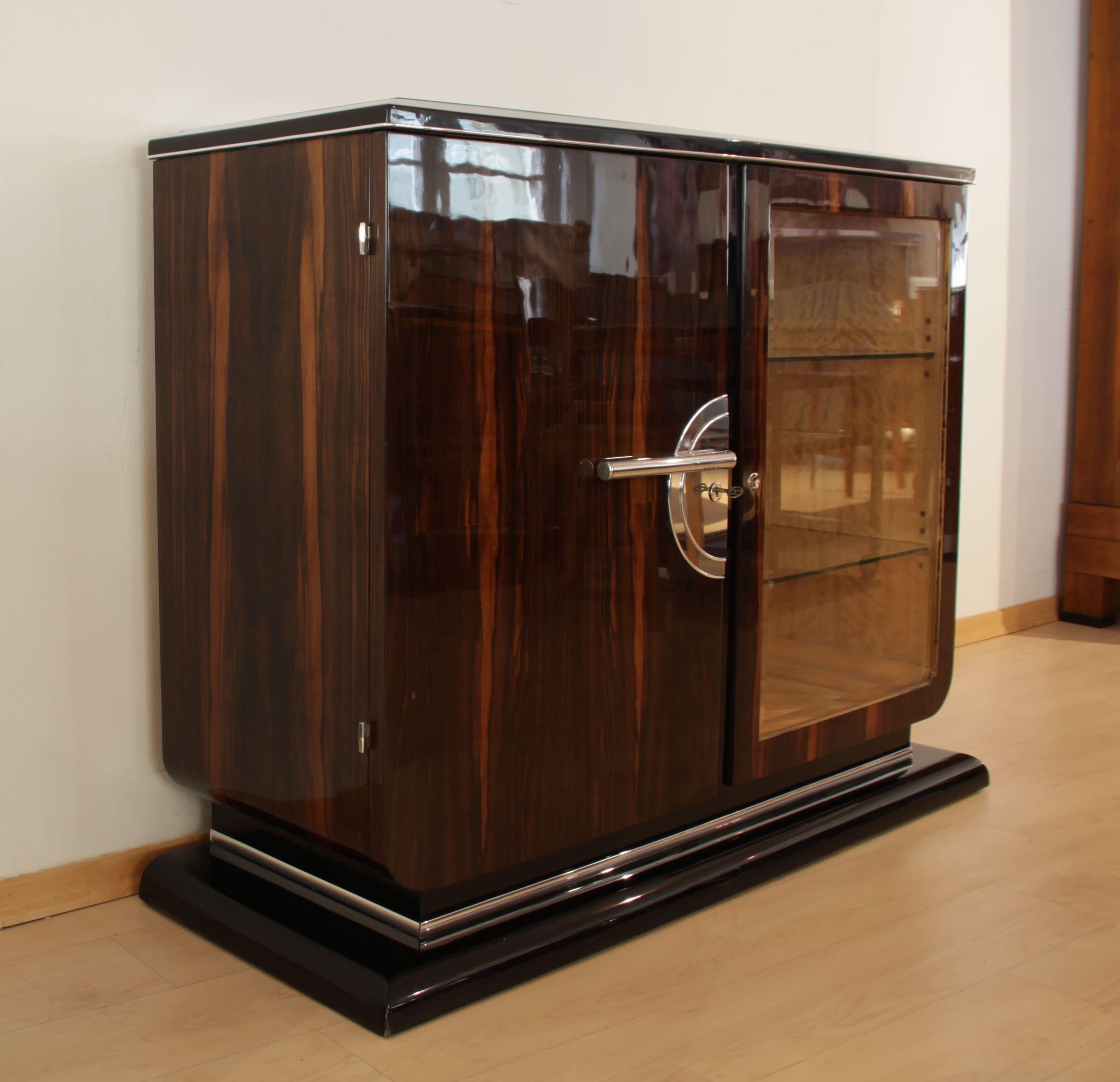 Early 20th Century Art Deco Bar Sideboard, Macassar Veneer and Glass, France, circa 1925