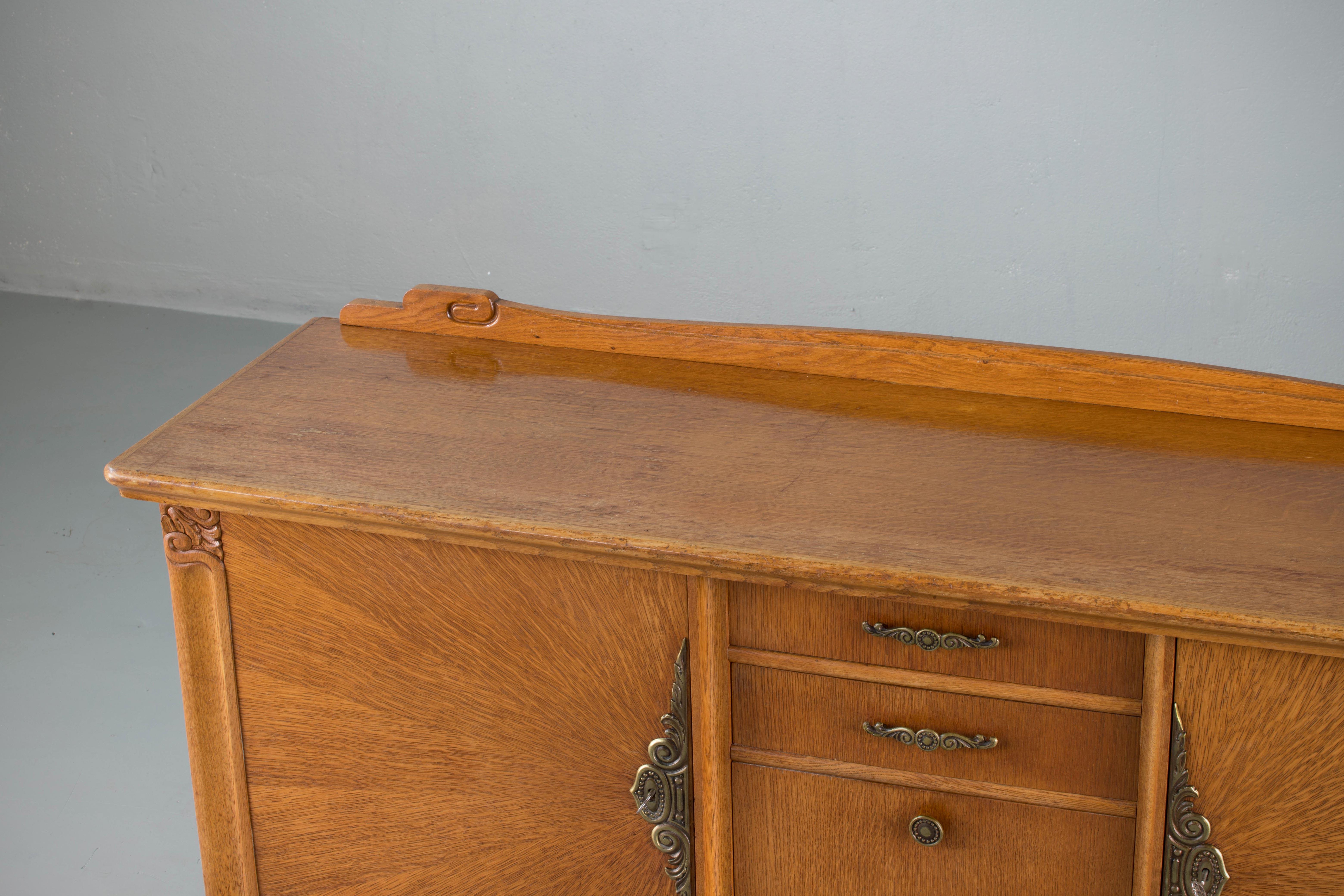 French Art Deco Sideboard with French Art Veneer, 1940s 6