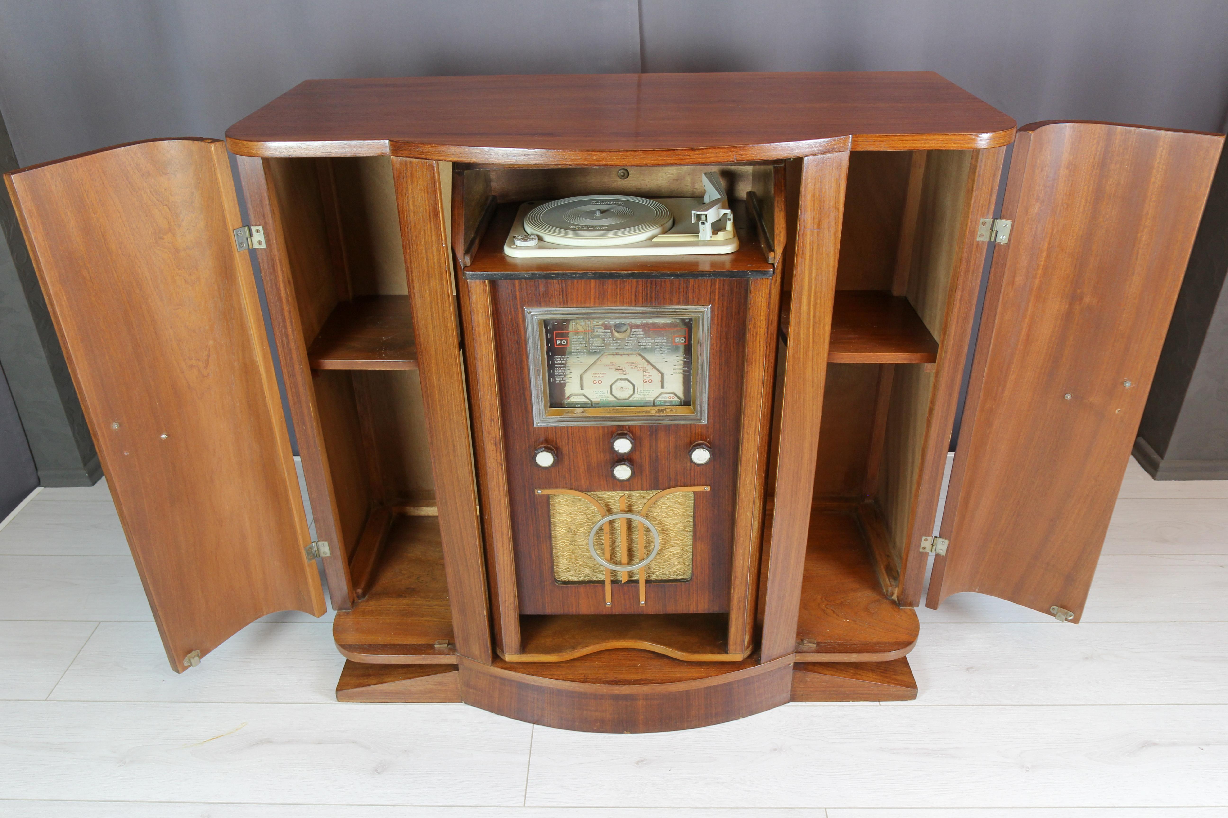 1930s record player