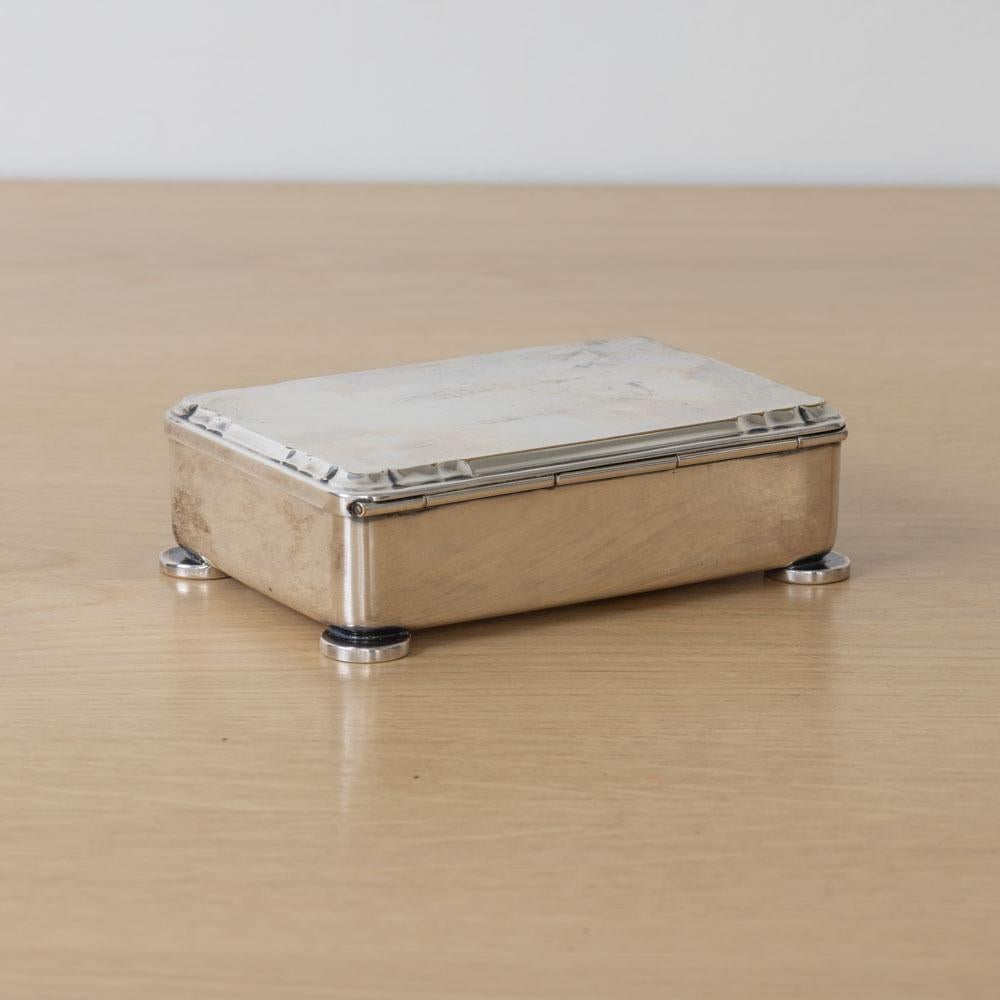 Scatola di sigarette in argento Art Deco francese in vendita 2