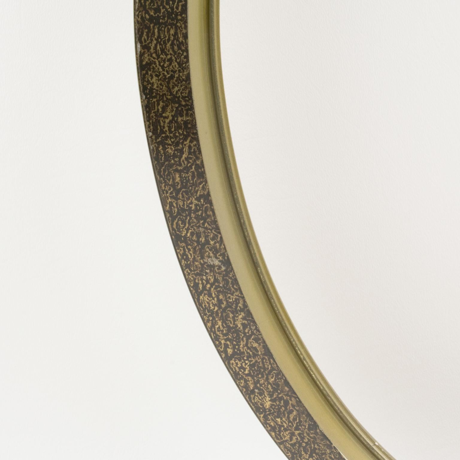 French Art Deco Silver Painted Wood Oval Frame for Painting, Drawing or Mirror For Sale 1