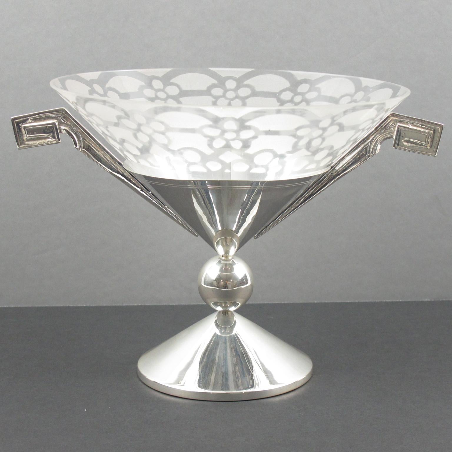 French Art Deco Silver Plate and Etched Glass Centerpiece Bowl For Sale 3