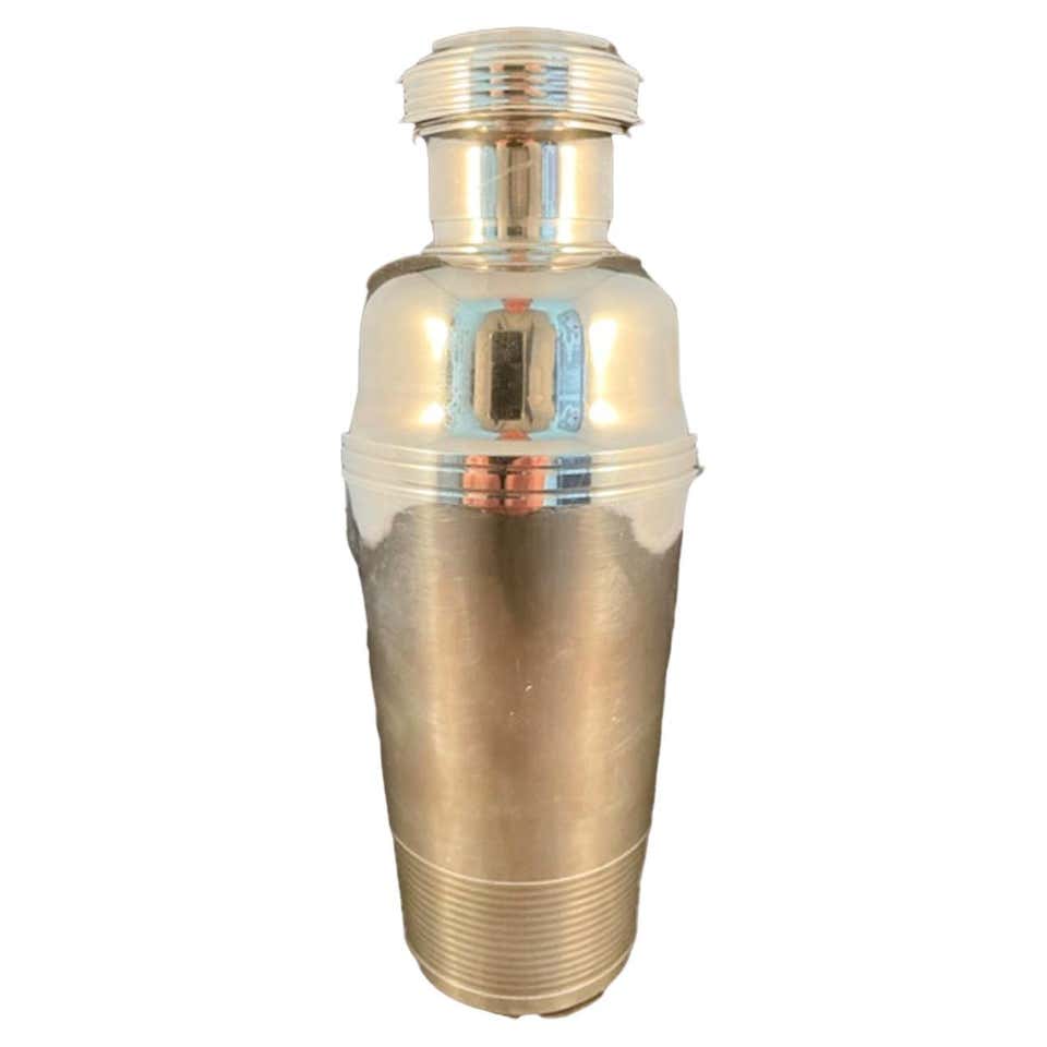 Art Deco Cobbler Type Cocktail Shaker by Anchor-Hocking in the