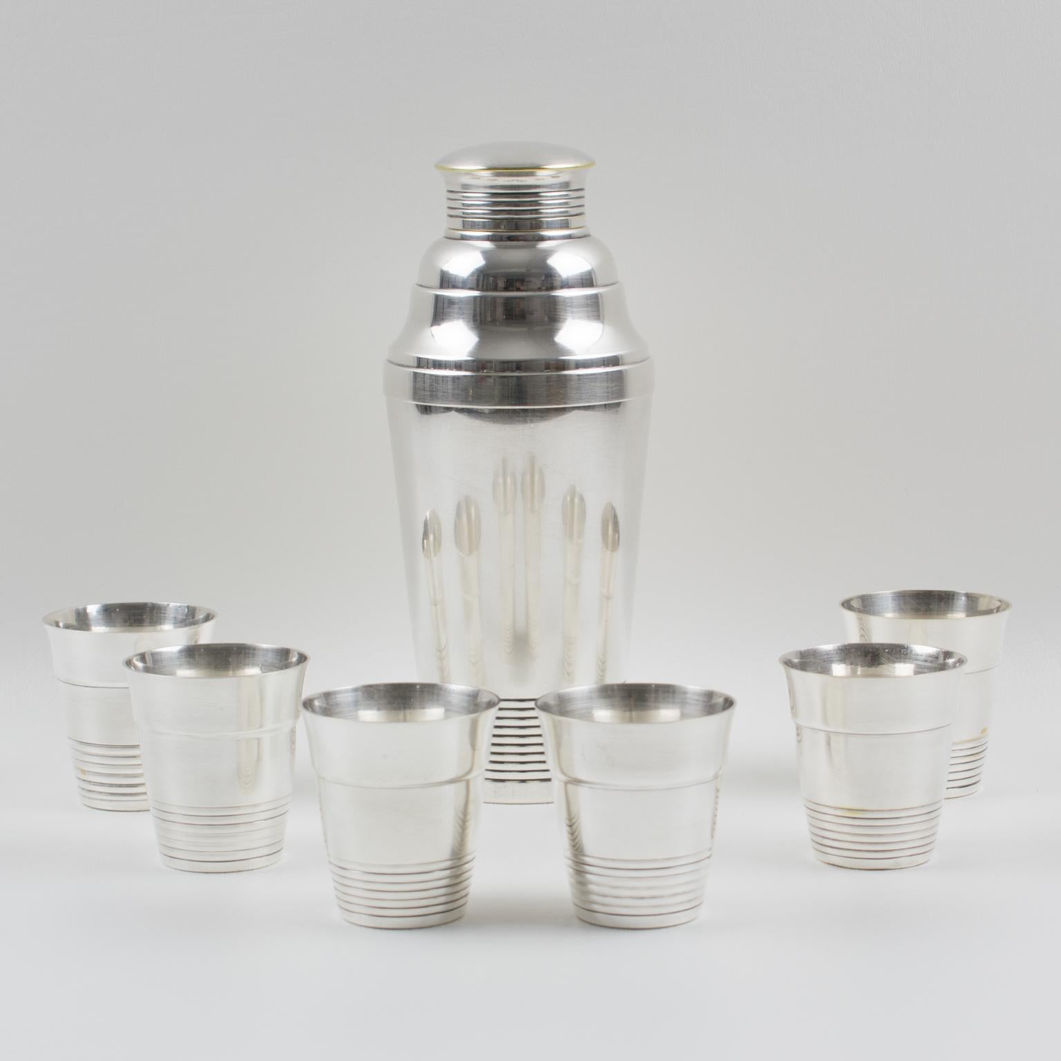 French Art Deco Silver Plate Martini Shaker and 6 Cocktail Cups In Good Condition In Atlanta, GA