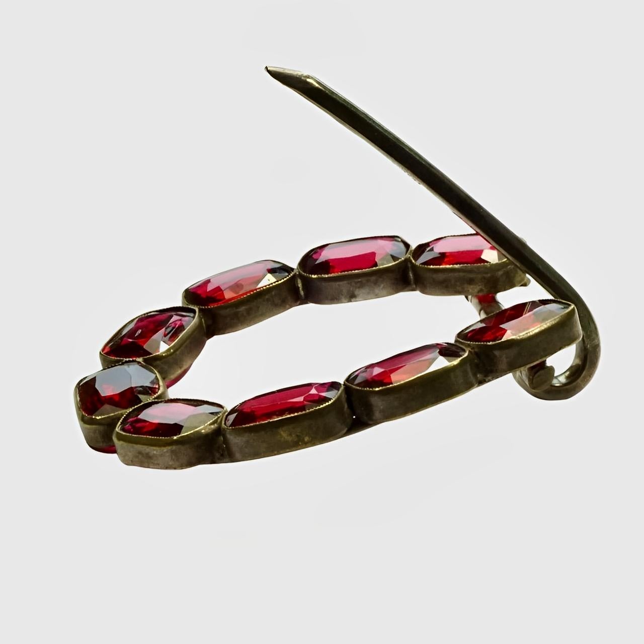 Women's or Men's French Art Deco Silver Plated Belt Buckle with Garnet Glass Stones For Sale