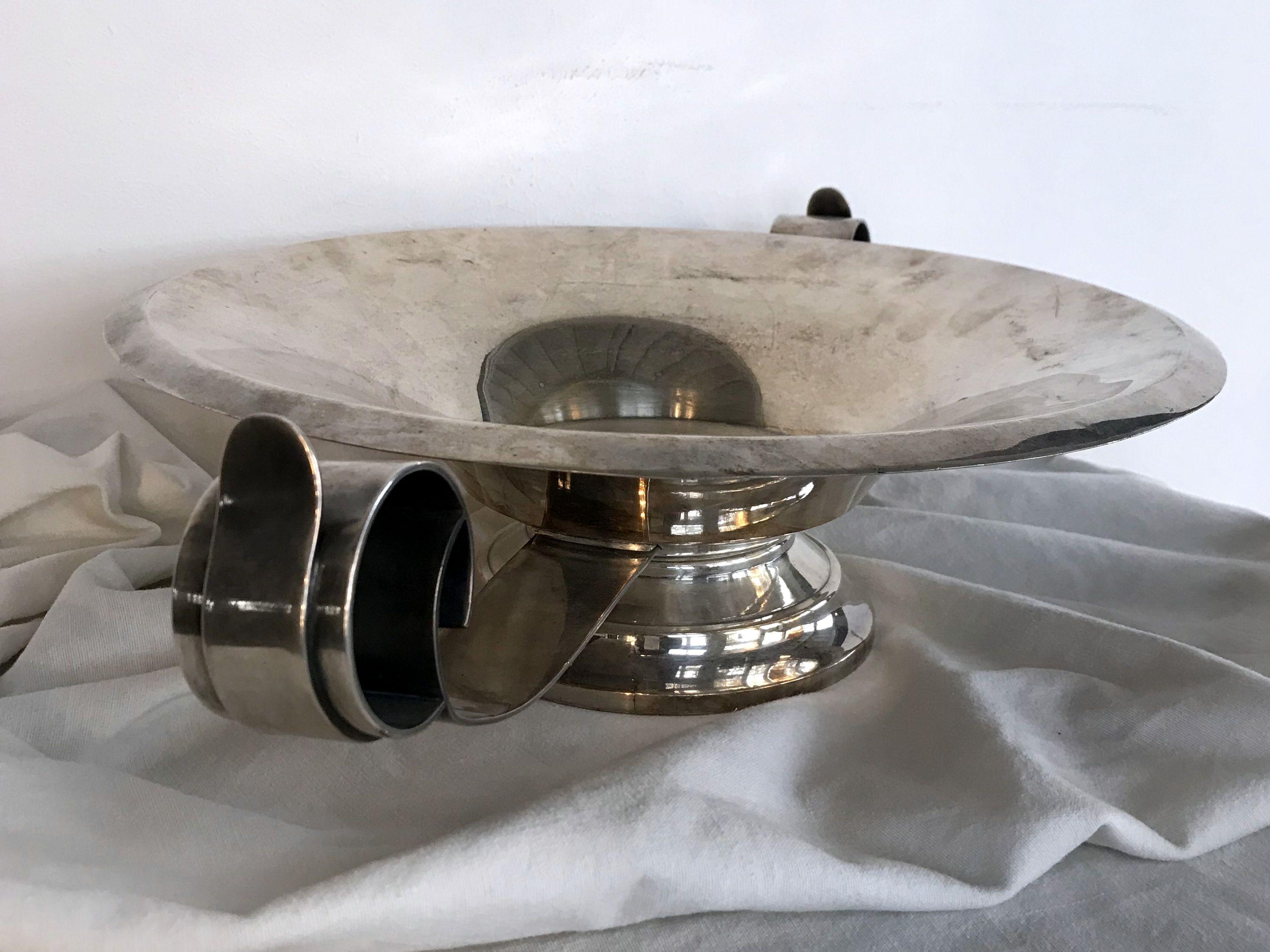 Mid-20th Century French Art Deco Silver-Plated Bowl For Sale