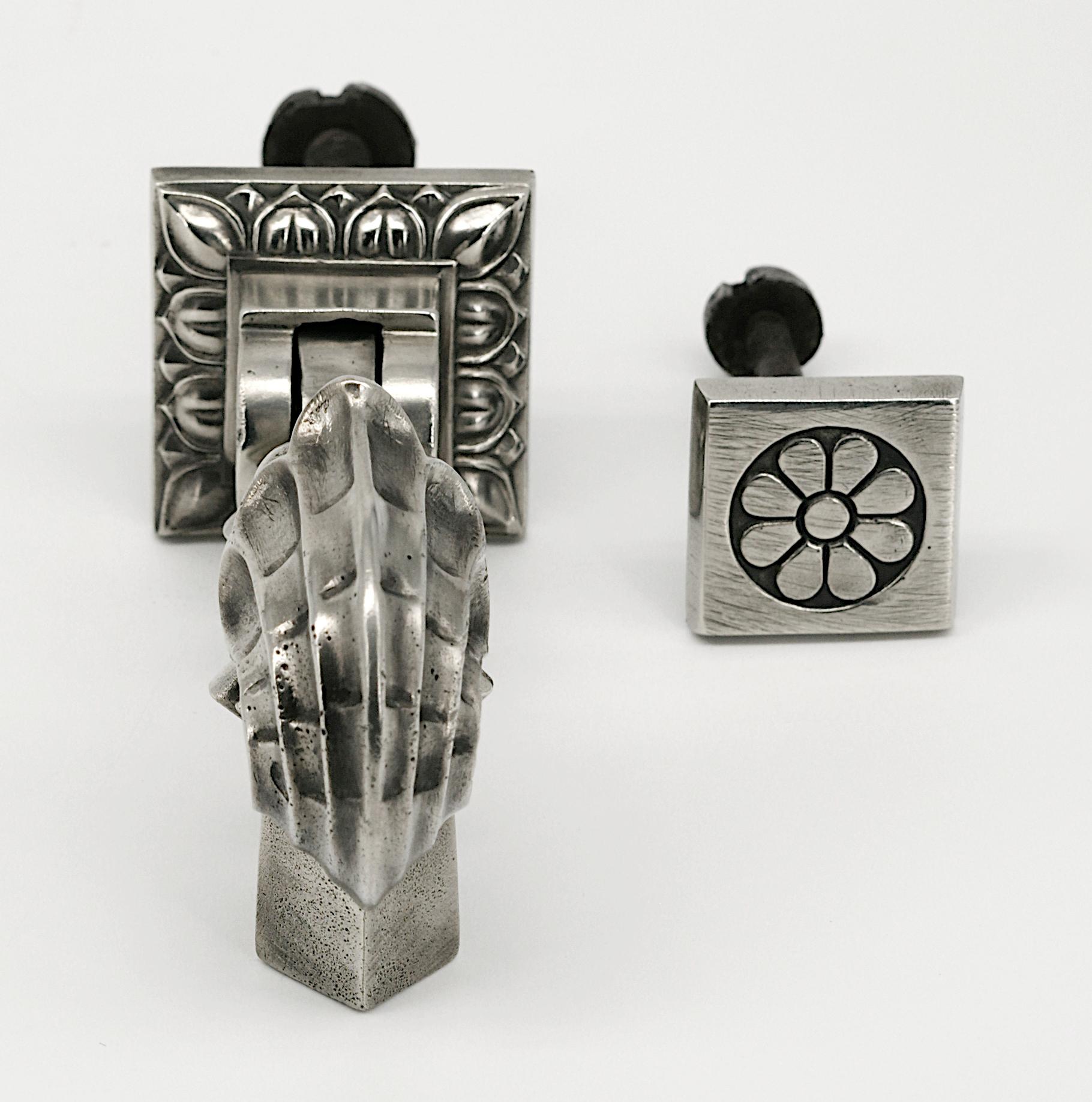 Inizio XX secolo Battente francese Art Deco in bronzo placcato argento, 1920 in vendita