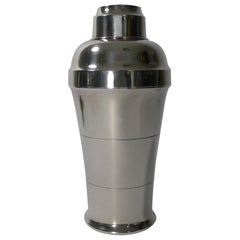 Französischer versilberter Art Deco Cocktail Shaker von St Médard, Paris