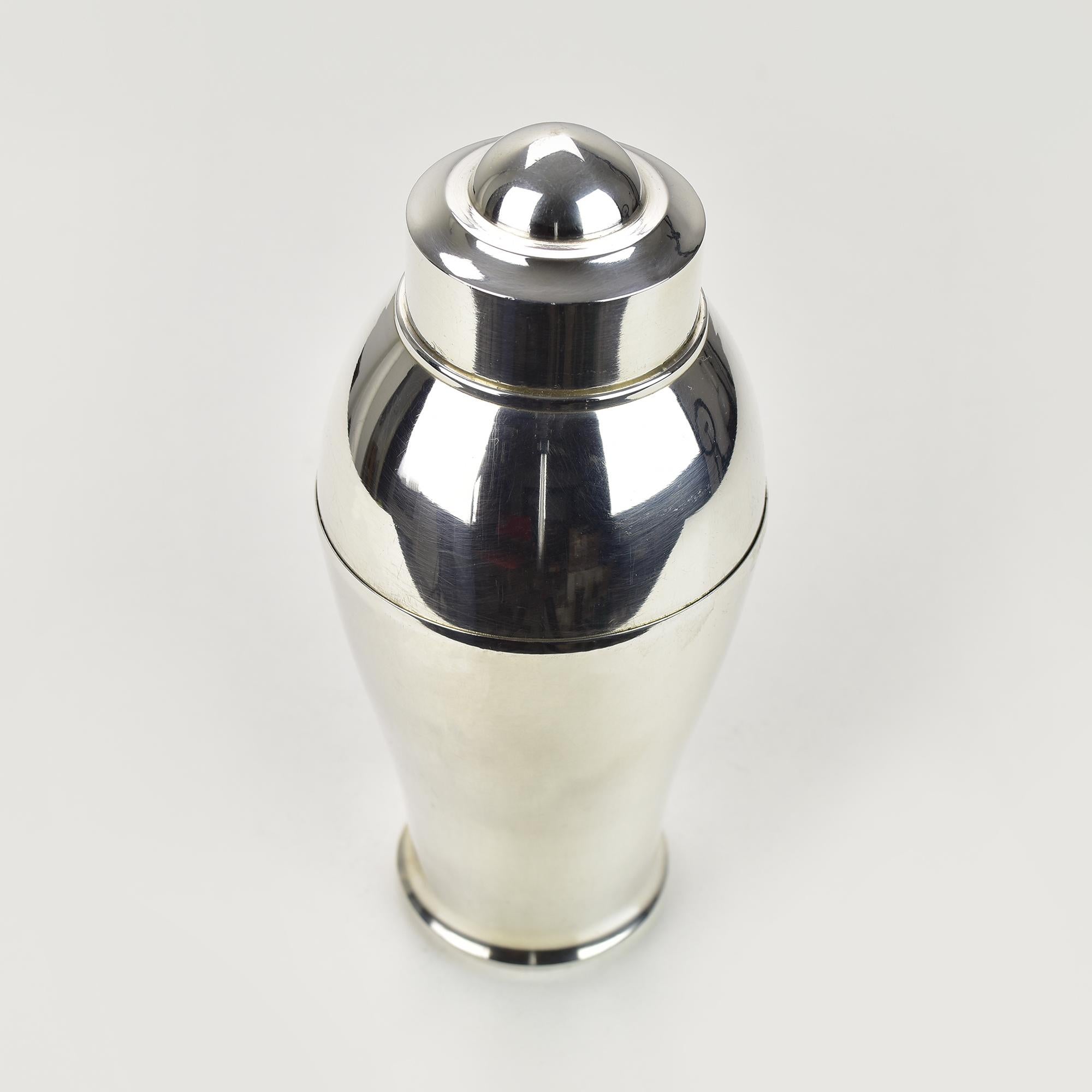 French Art Deco Silver Plated Cocktail Shaker c.1930 by St Medard Paris For Sale 5