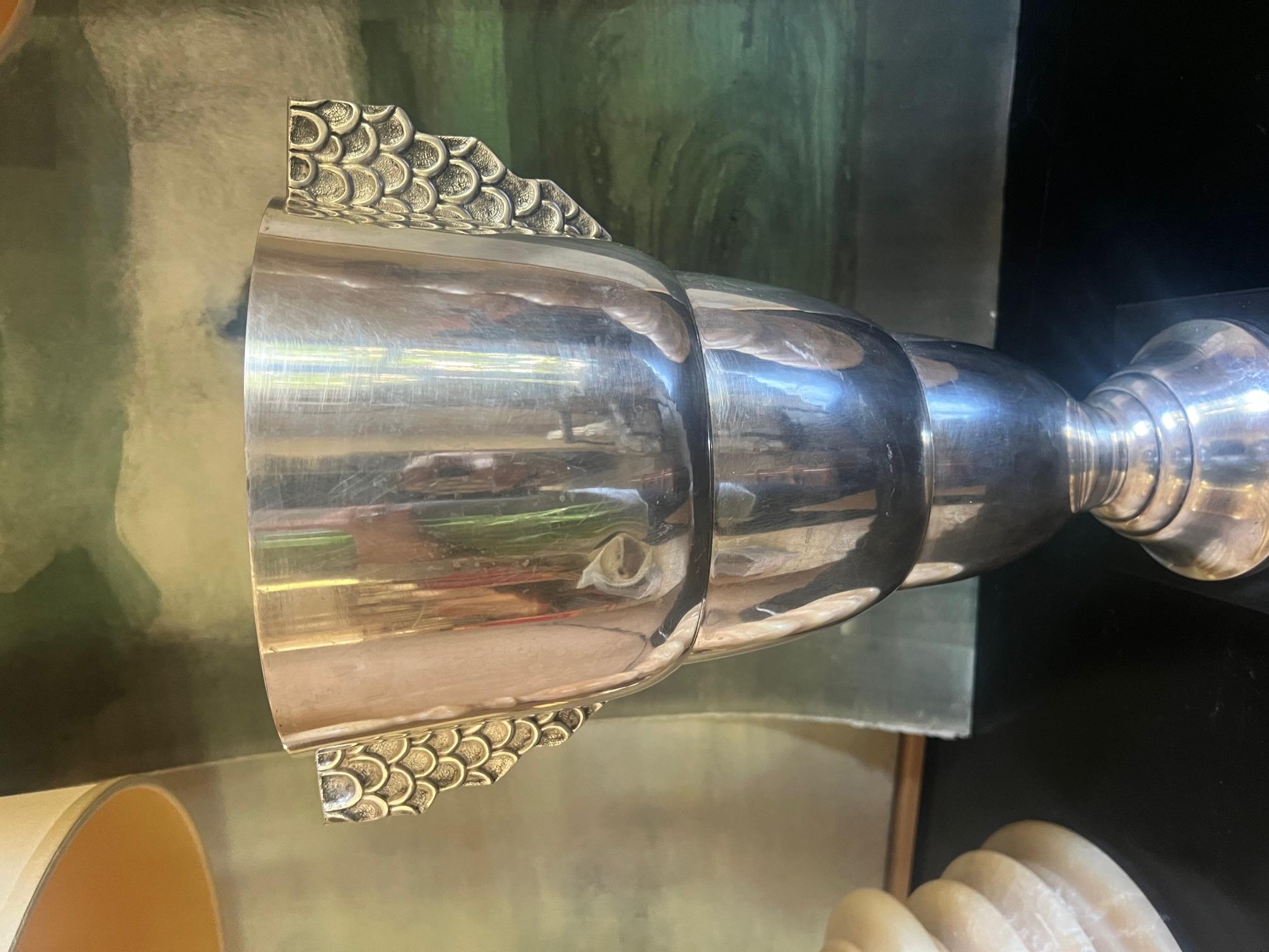 Vaso per trofei in marmo e placcato d'argento Art Deco francese, 1930 ca. in vendita 2