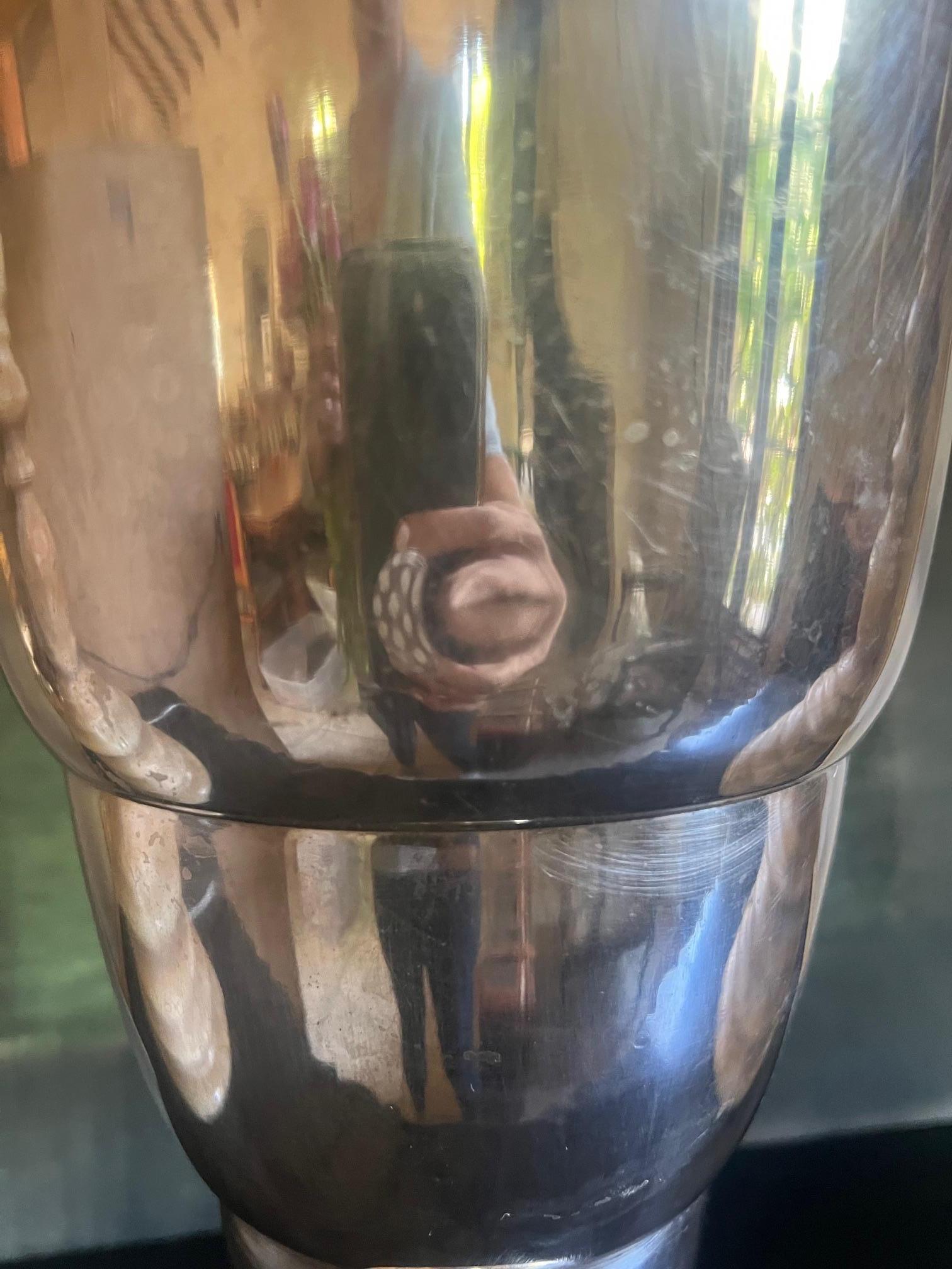 Vaso per trofei in marmo e placcato d'argento Art Deco francese, 1930 ca. in vendita 3