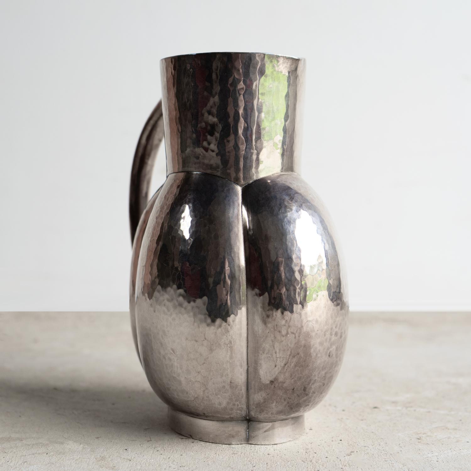Französischer versilberter Art-Déco-Krug 'Melone' von Fjerdingstad für Christofle, 1930er Jahre (Art déco) im Angebot