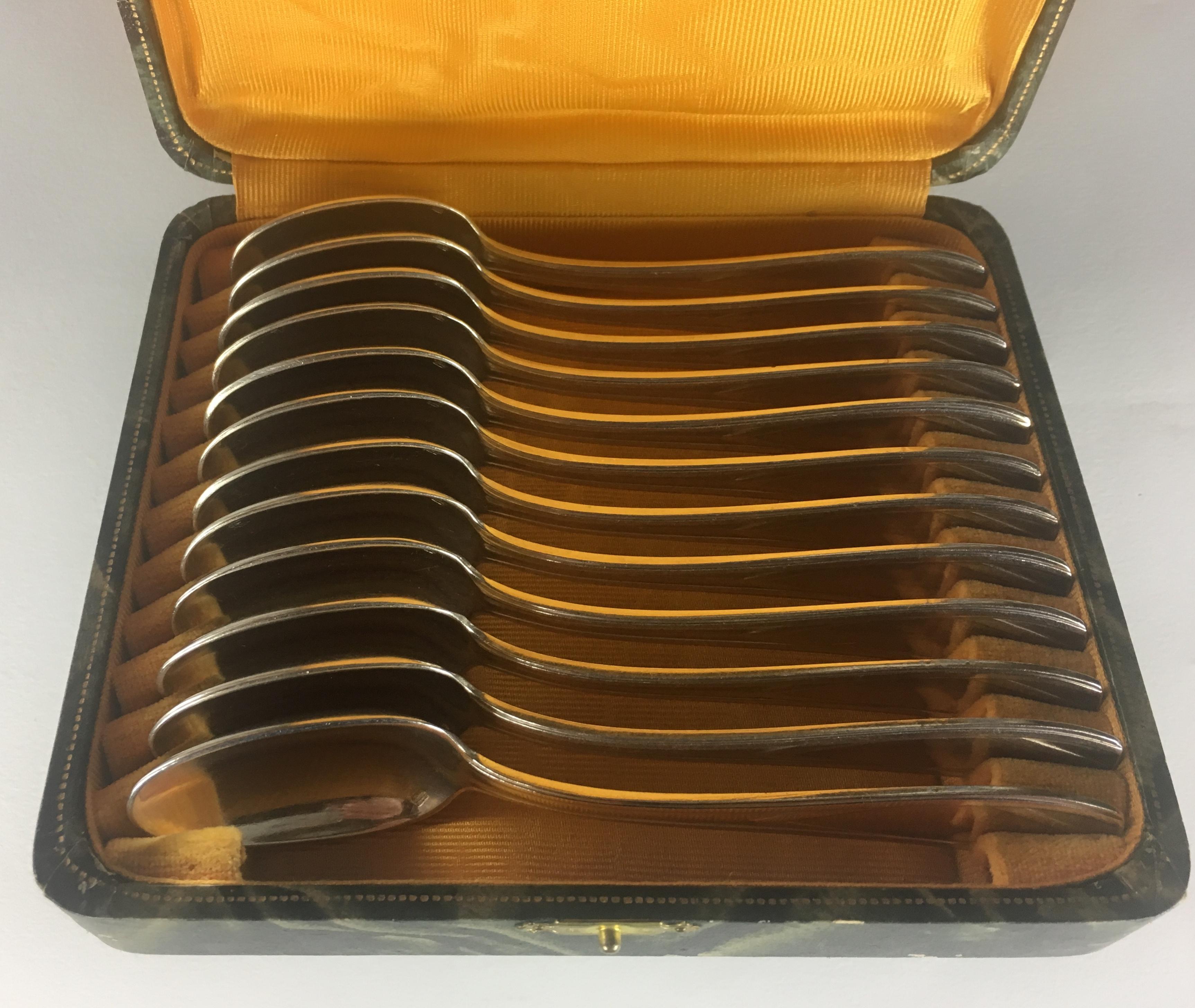 French Art Deco Silver Plated Tea Spoon Set of 12 with Original Box For Sale 3
