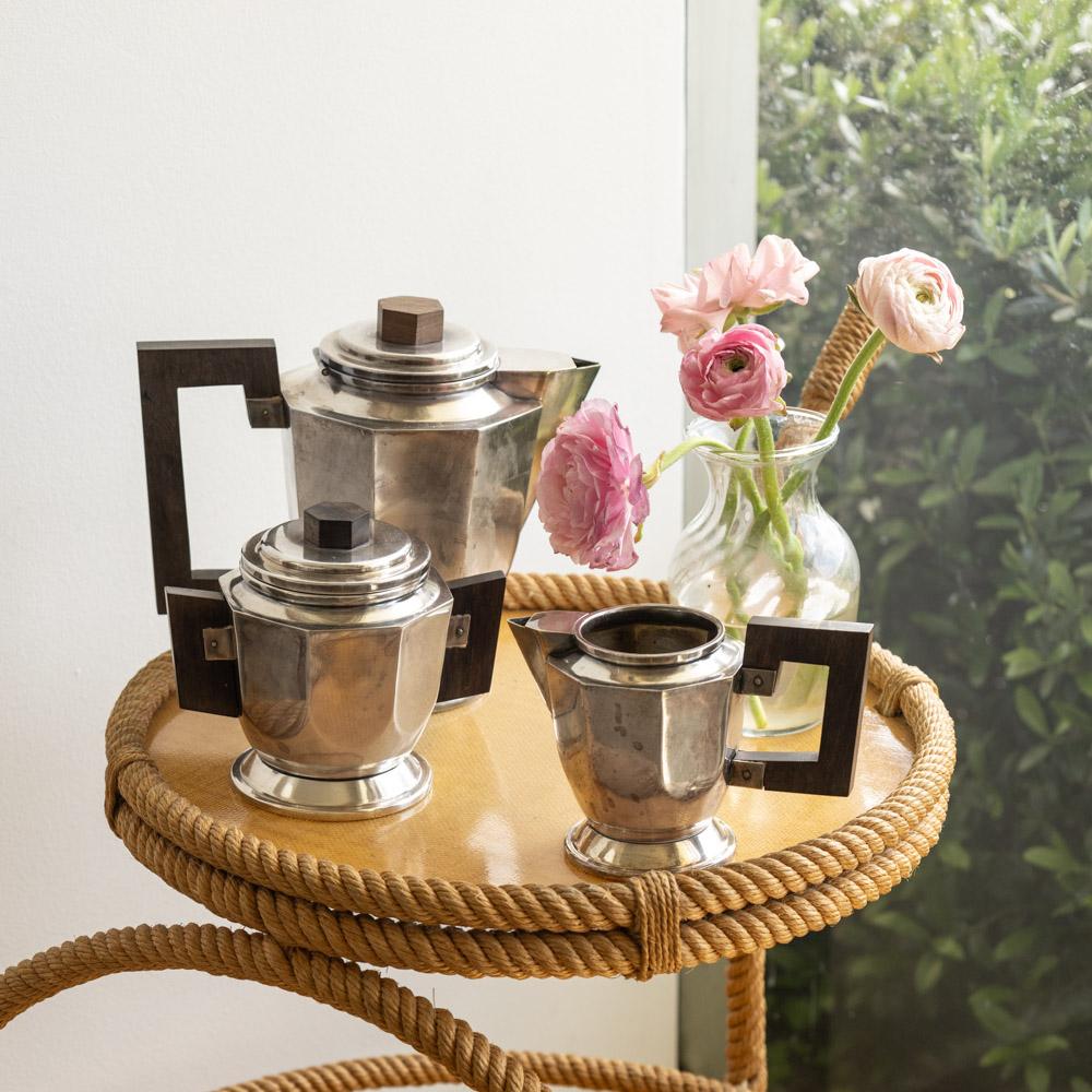 French Art Deco Silver Tea Set In Good Condition For Sale In Los Angeles, CA