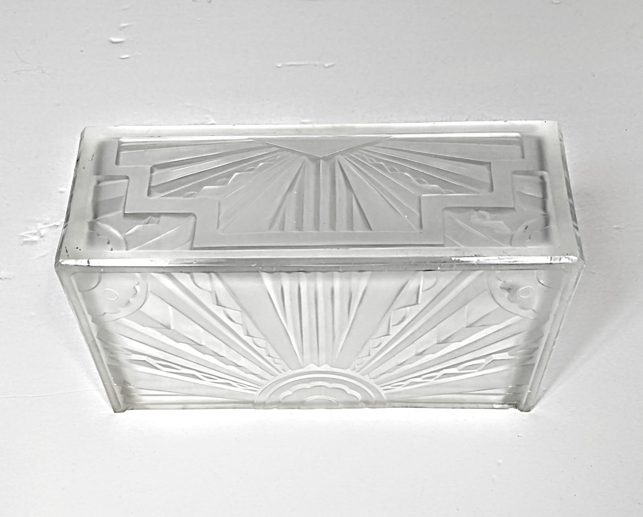 20th Century French Art Deco Single Wall Sconce by Sabino