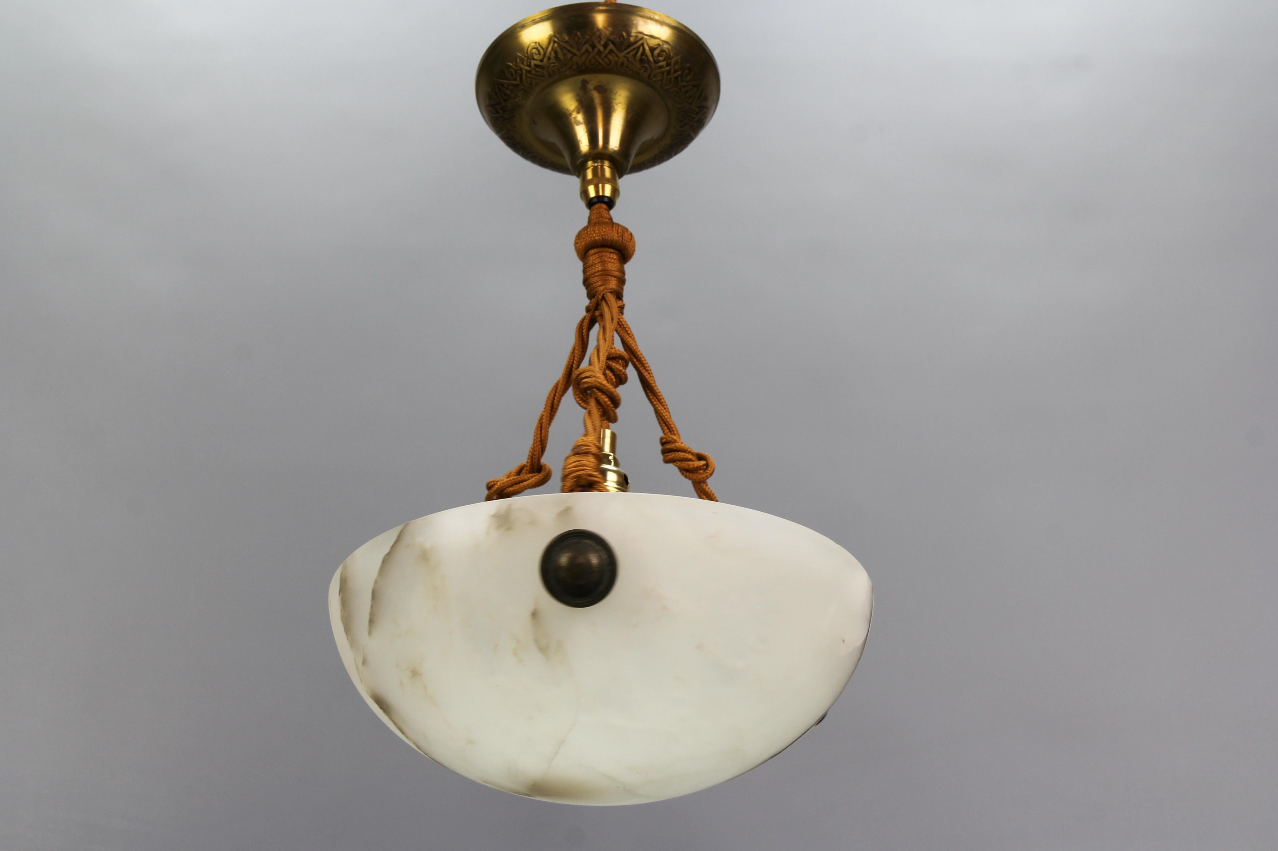 French Art Deco Small White and Black Alabaster Pendant Light Fixture, 1930s 14