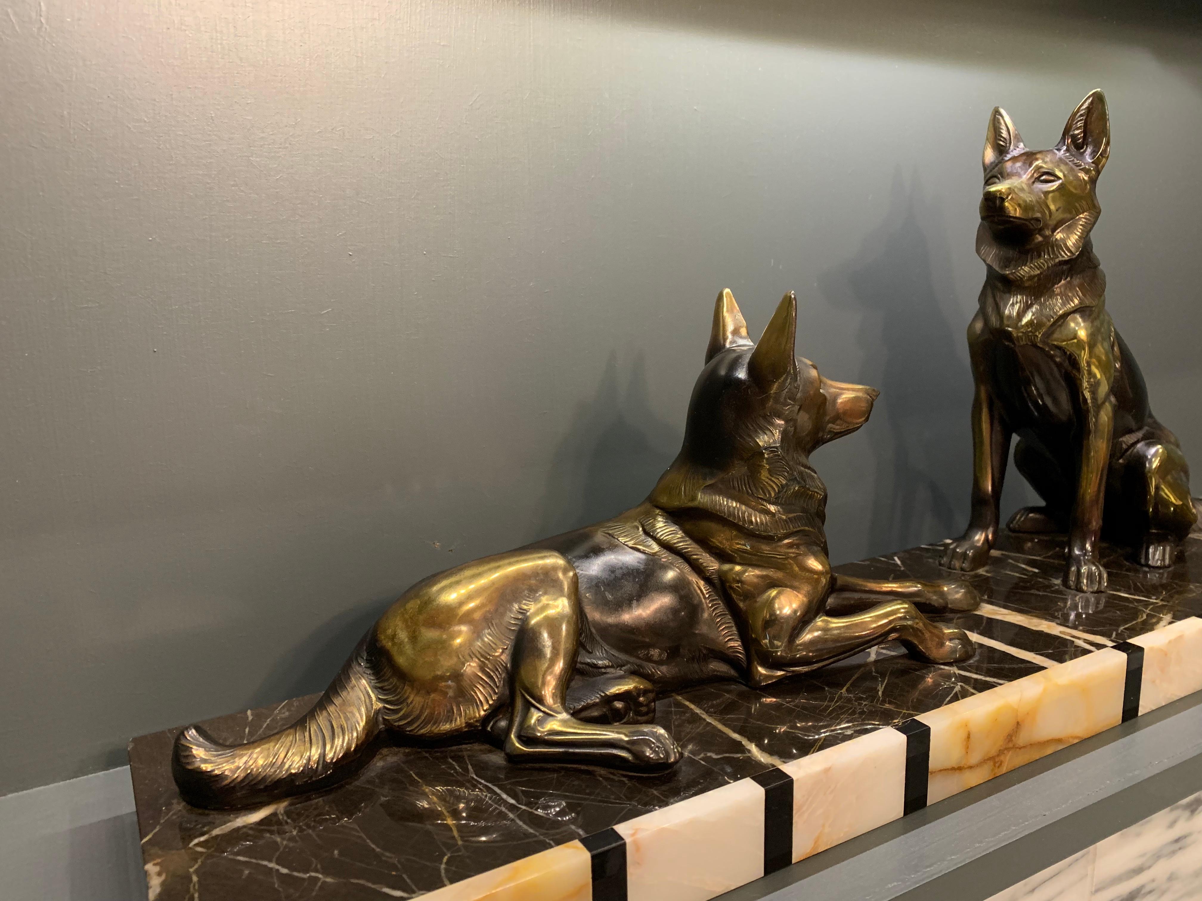 French Art Deco Spelter Alsatian Dogs on a Marble Base For Sale 2