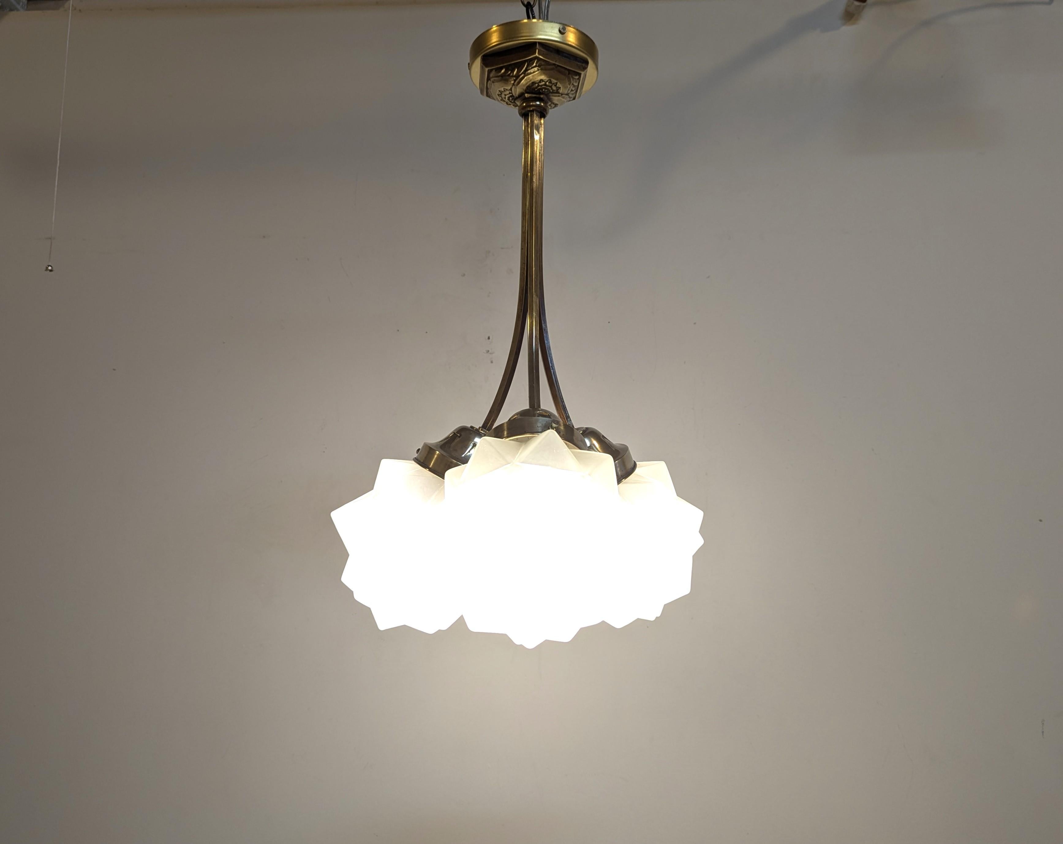 French Art Deco Star Chandelier For Sale 7