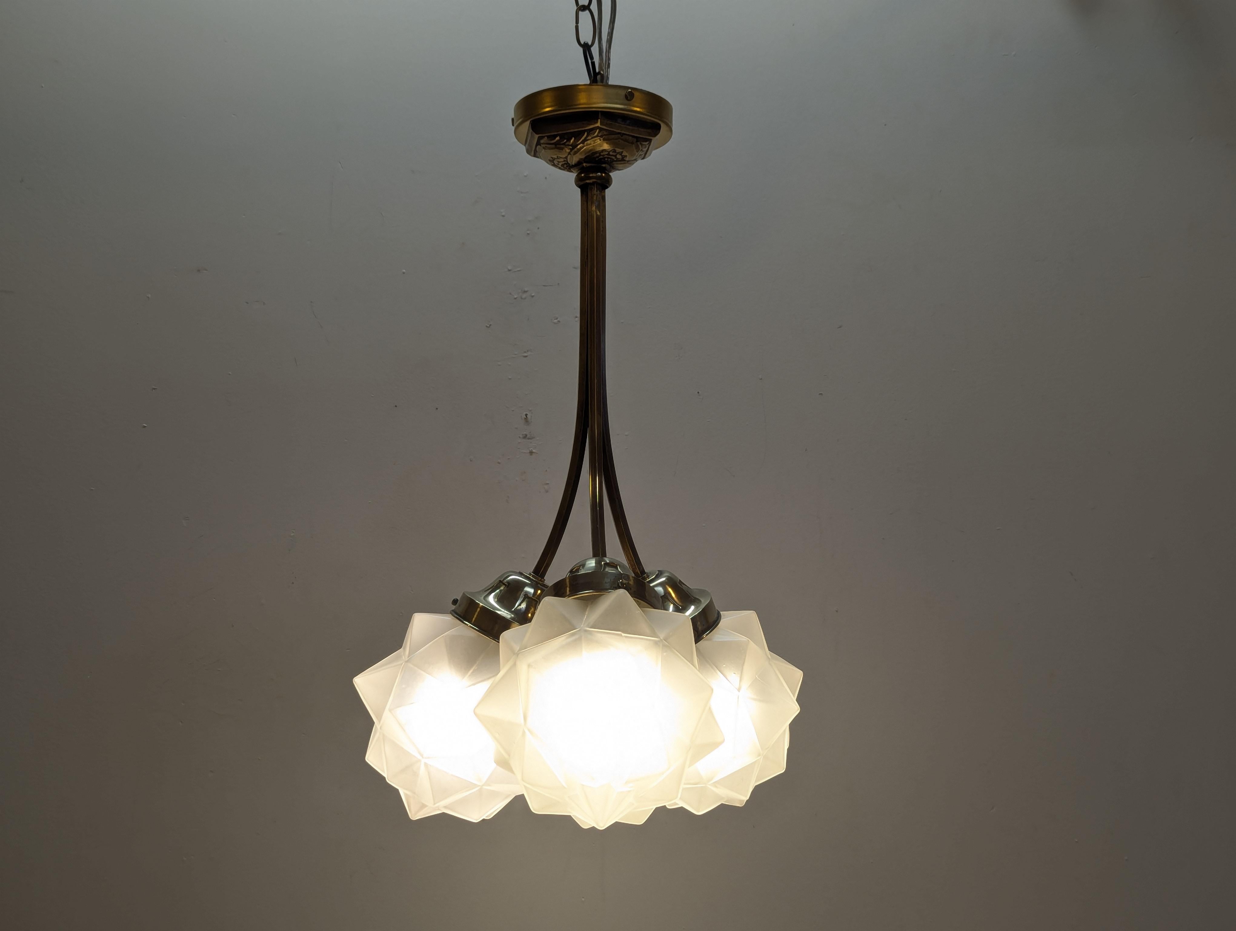 French Art Deco Star Chandelier For Sale 4