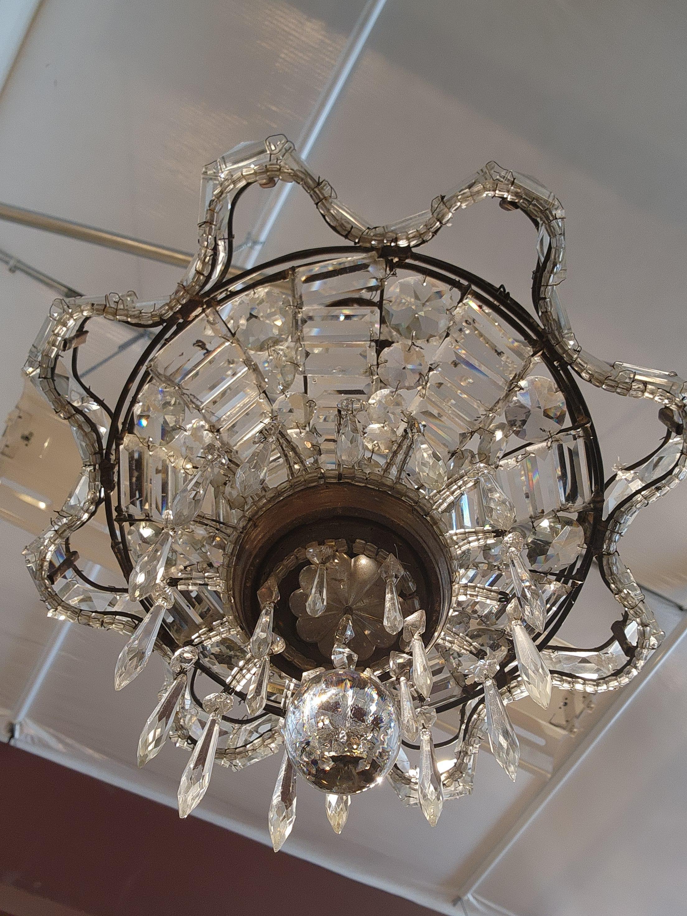 Lampadario Art Deco francese a forma di stella in vendita 1