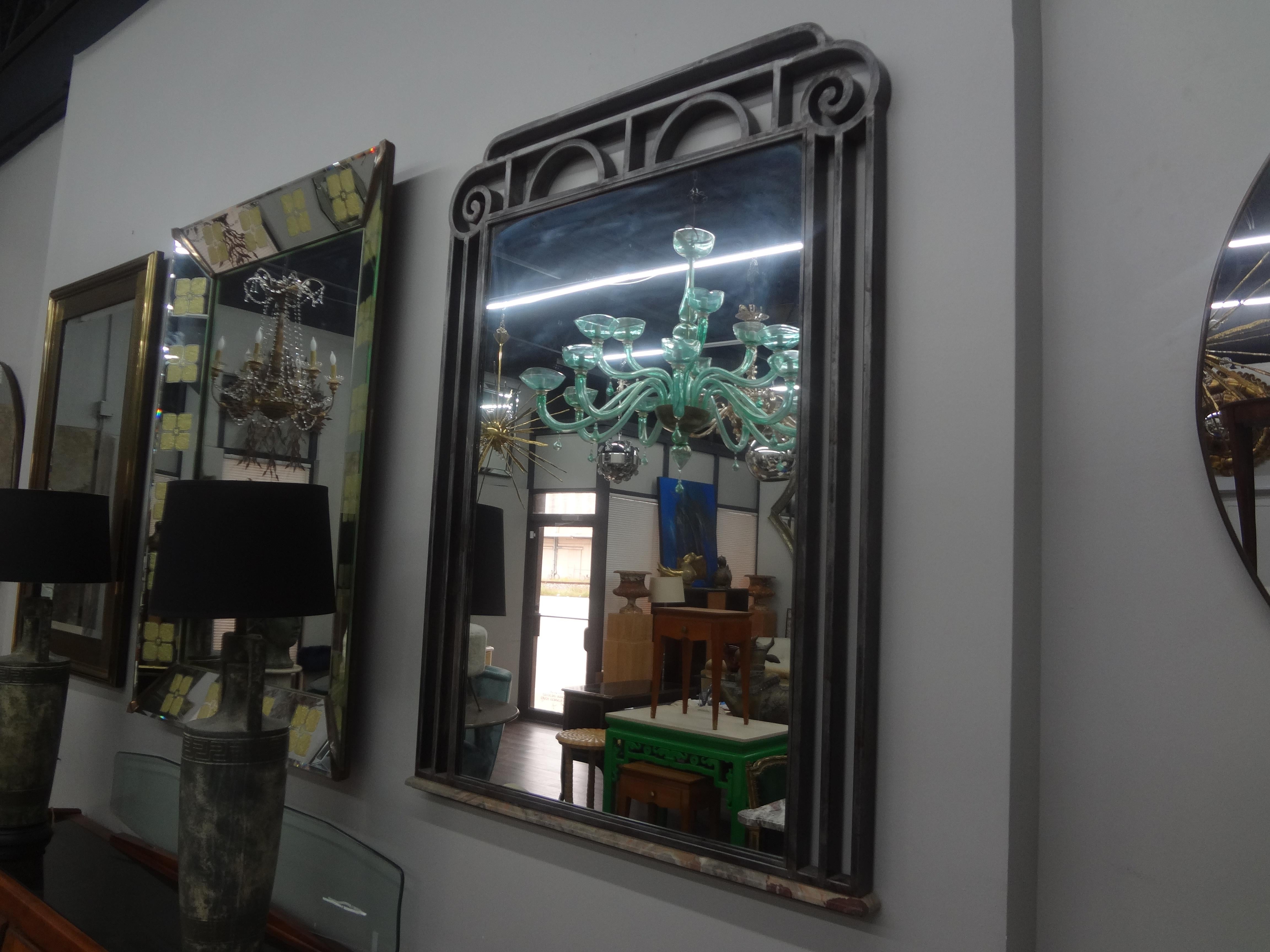 Miroir Art déco français en acier avec base en marbre en vente 1