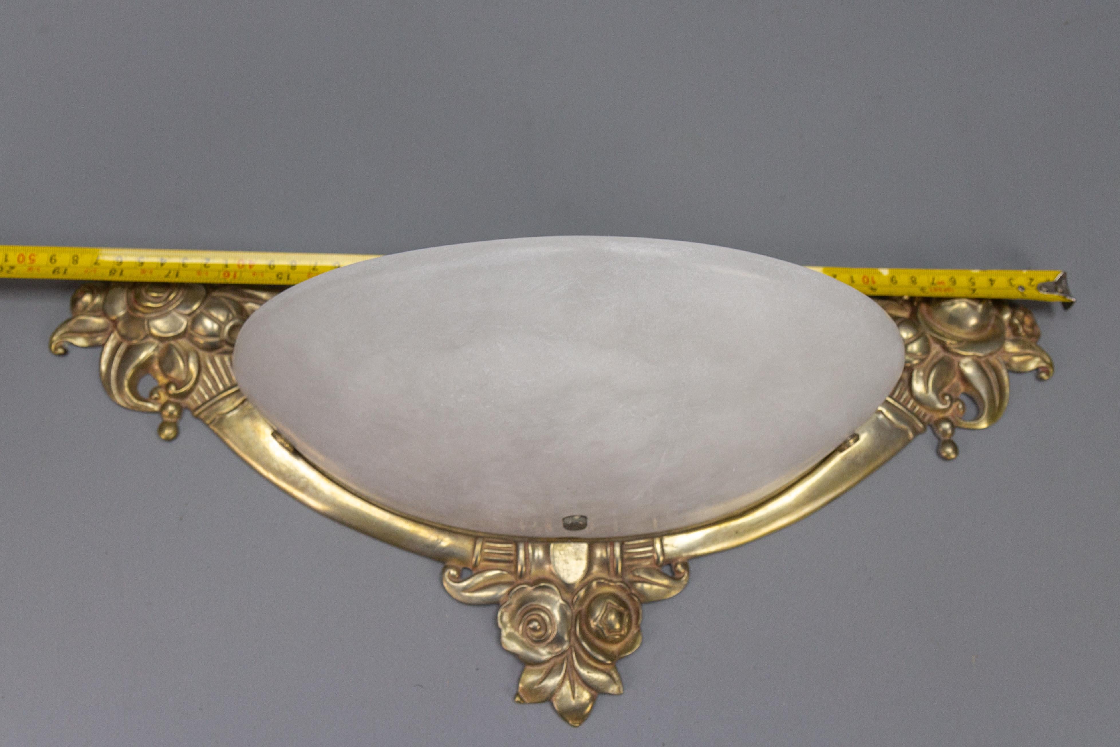 French Art Deco Style White Alabaster and Bronze Sconce For Sale 15