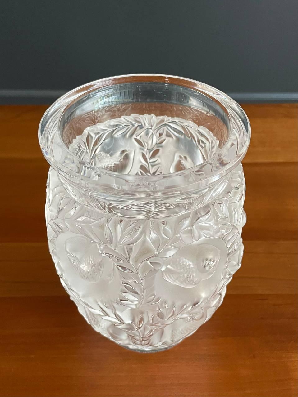 French Art Deco Style Bagatelle Crystal Vase by Lalique In Good Condition In Los Angeles, CA