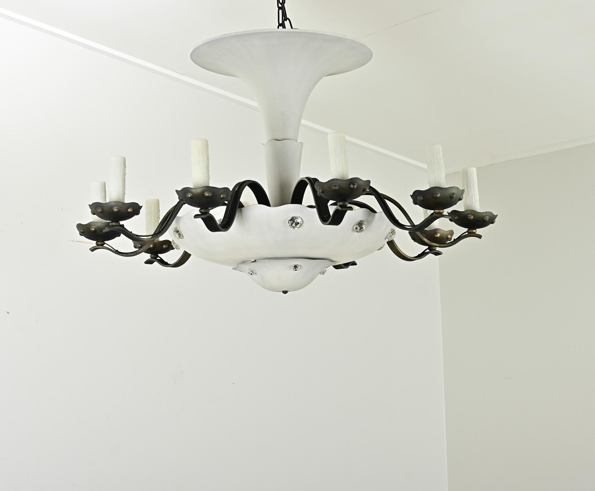Lampadario francese in stile Art Déco In condizioni buone in vendita a Baton Rouge, LA